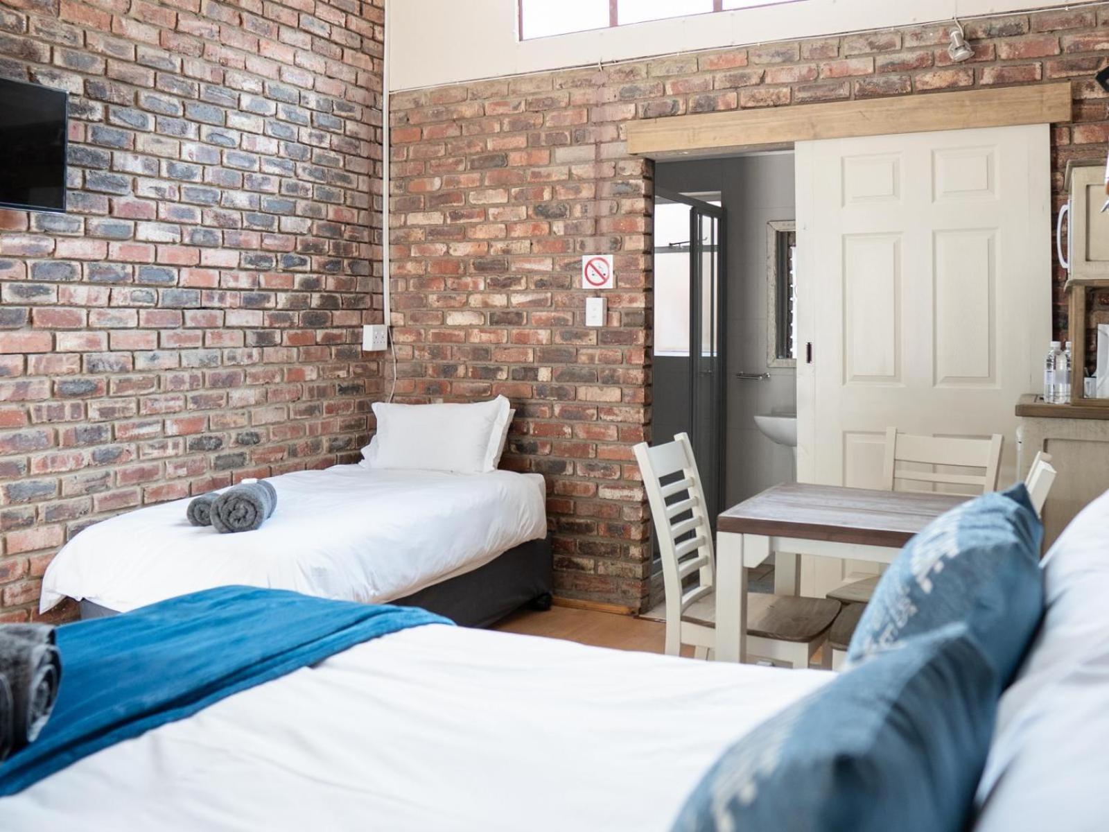 Classic Double Room - Photo 9