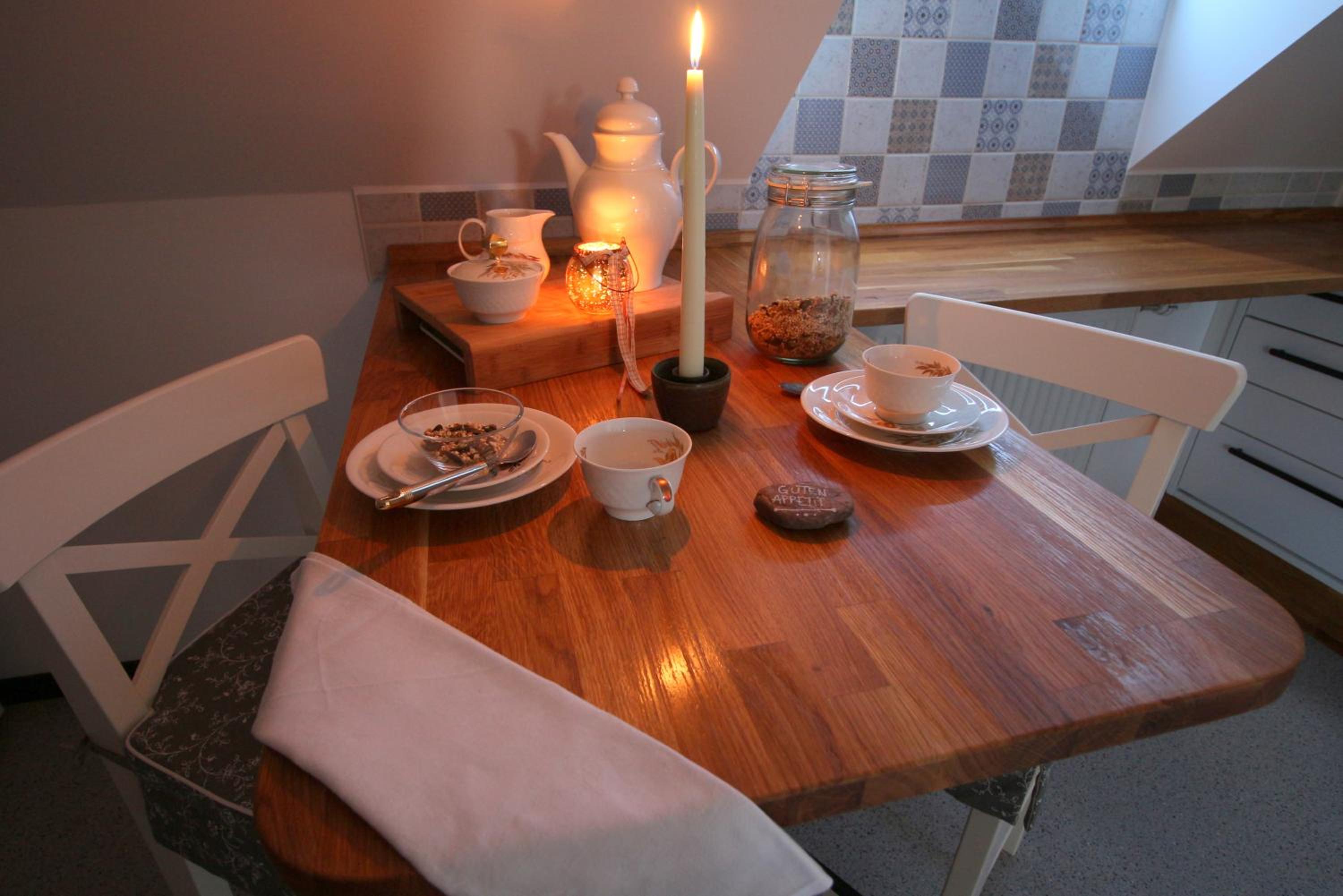 One-Bedroom Apartment - Photo 2