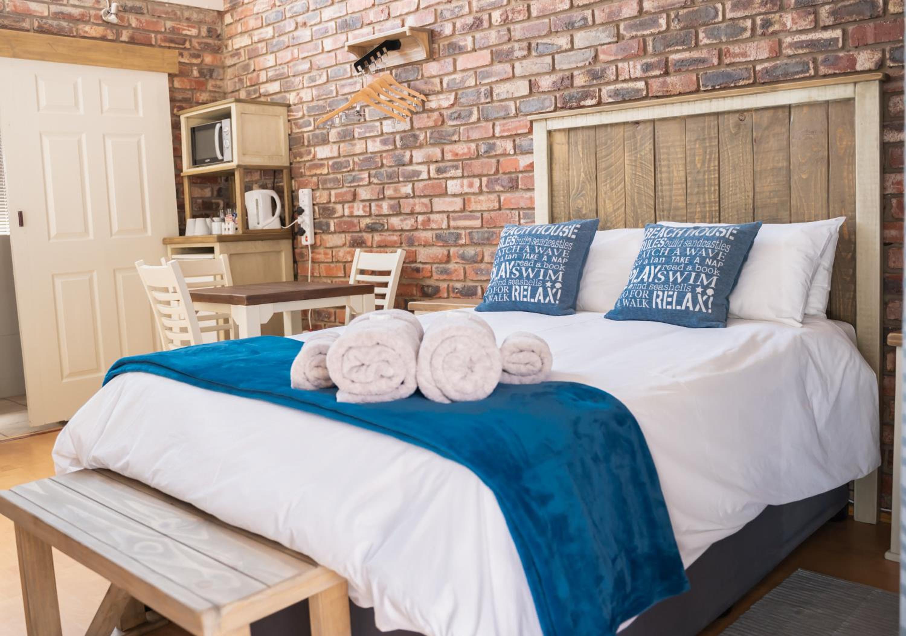 Classic Double Room - Photo 4