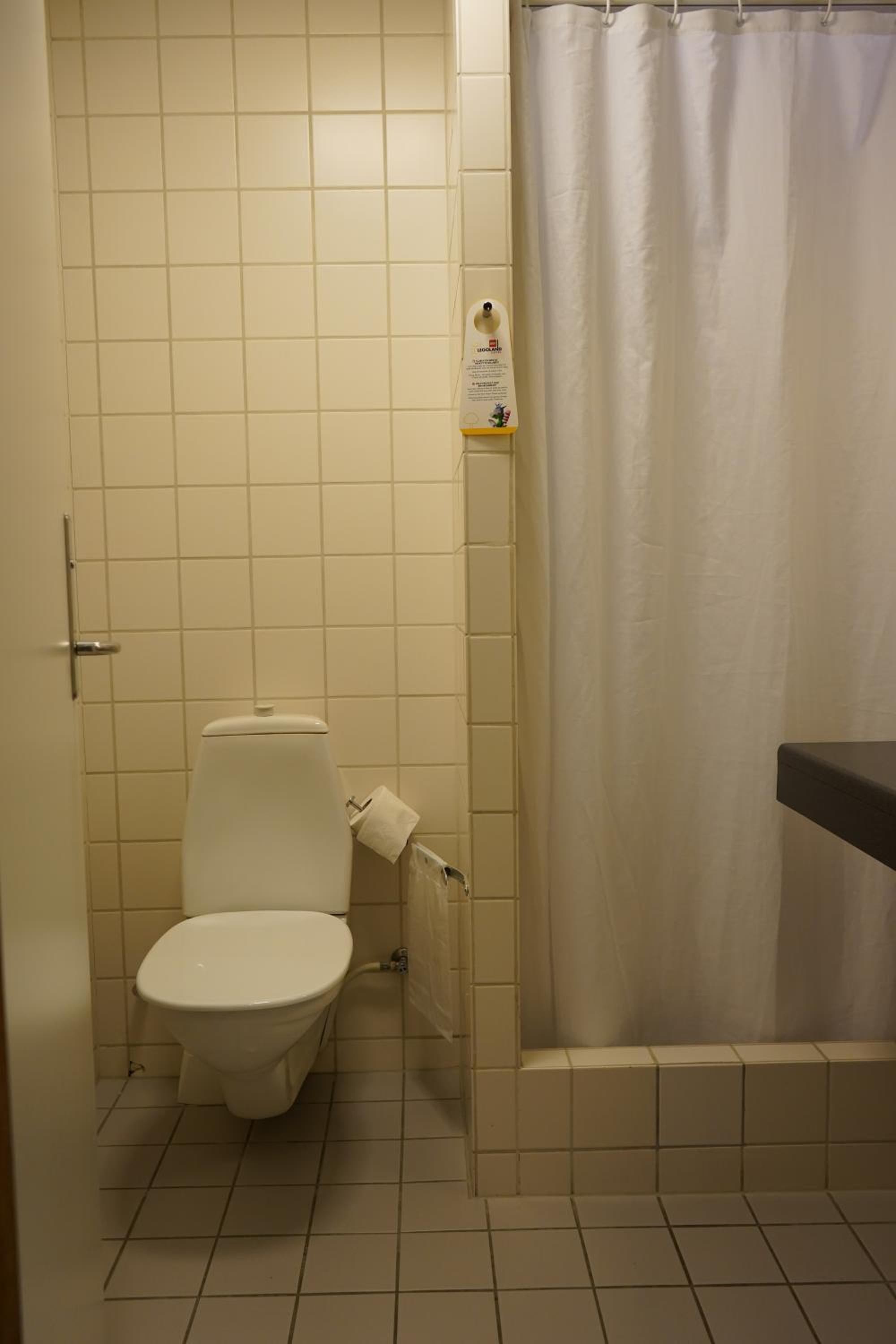 Business Room photo 2