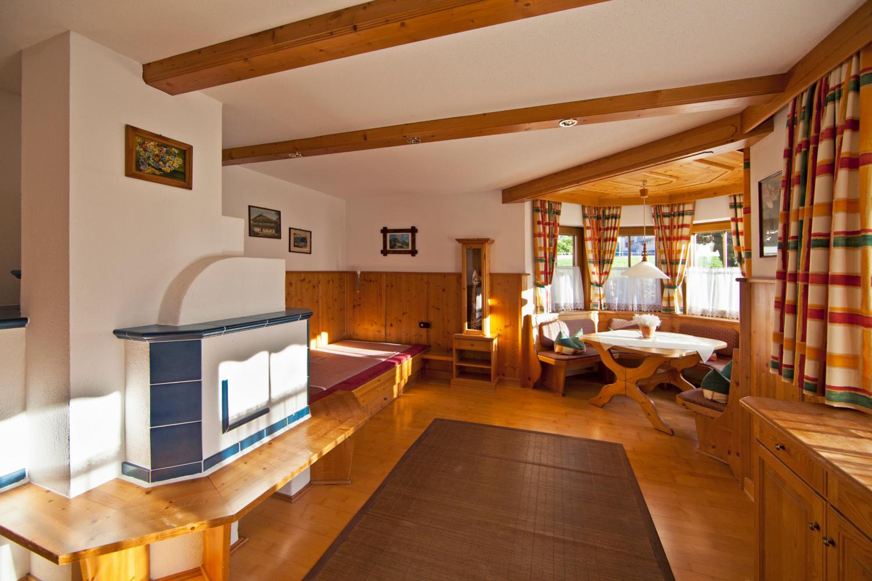 Apartment Annex (4-6 People)