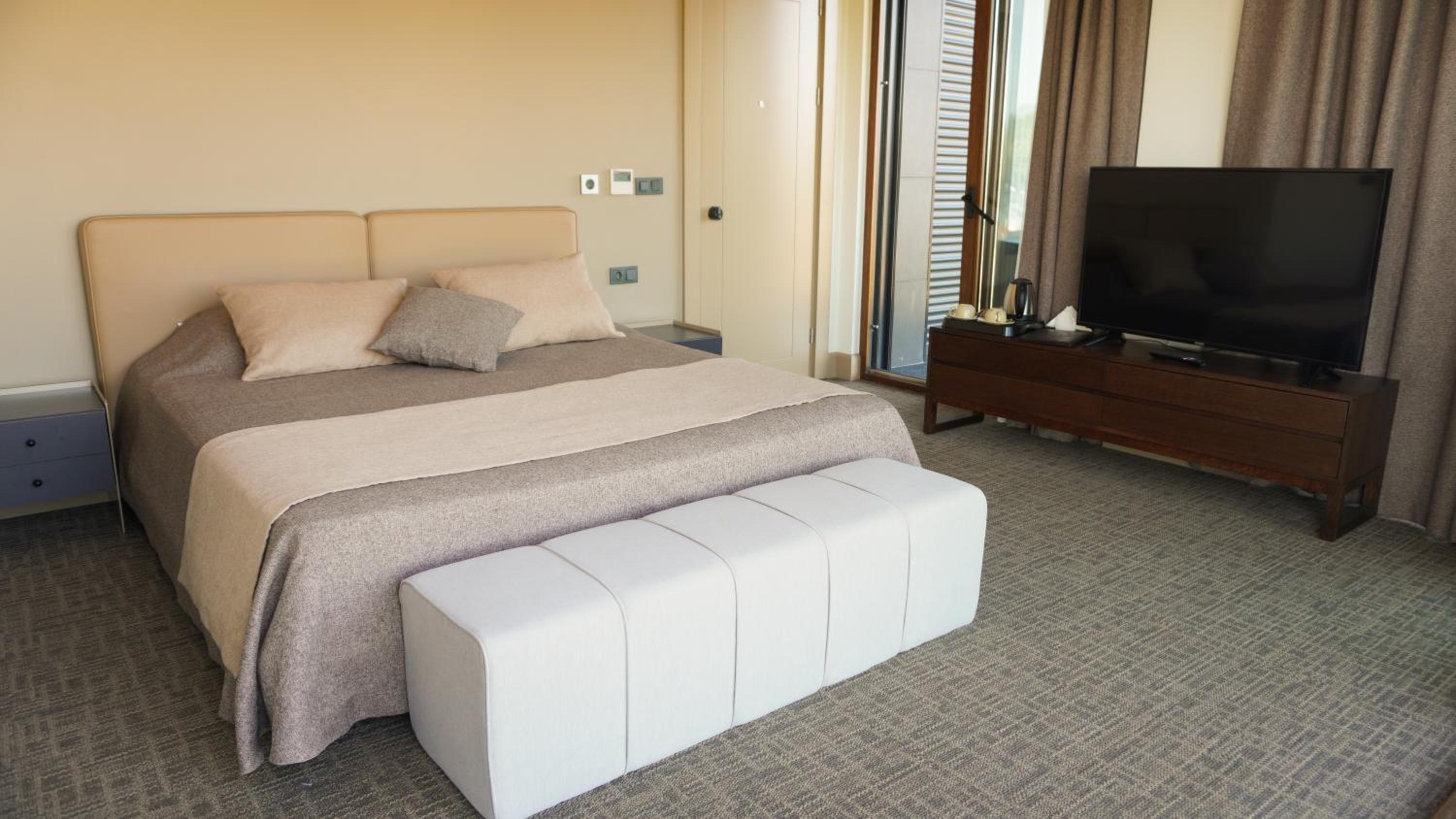 Deluxe Double Room photo 3