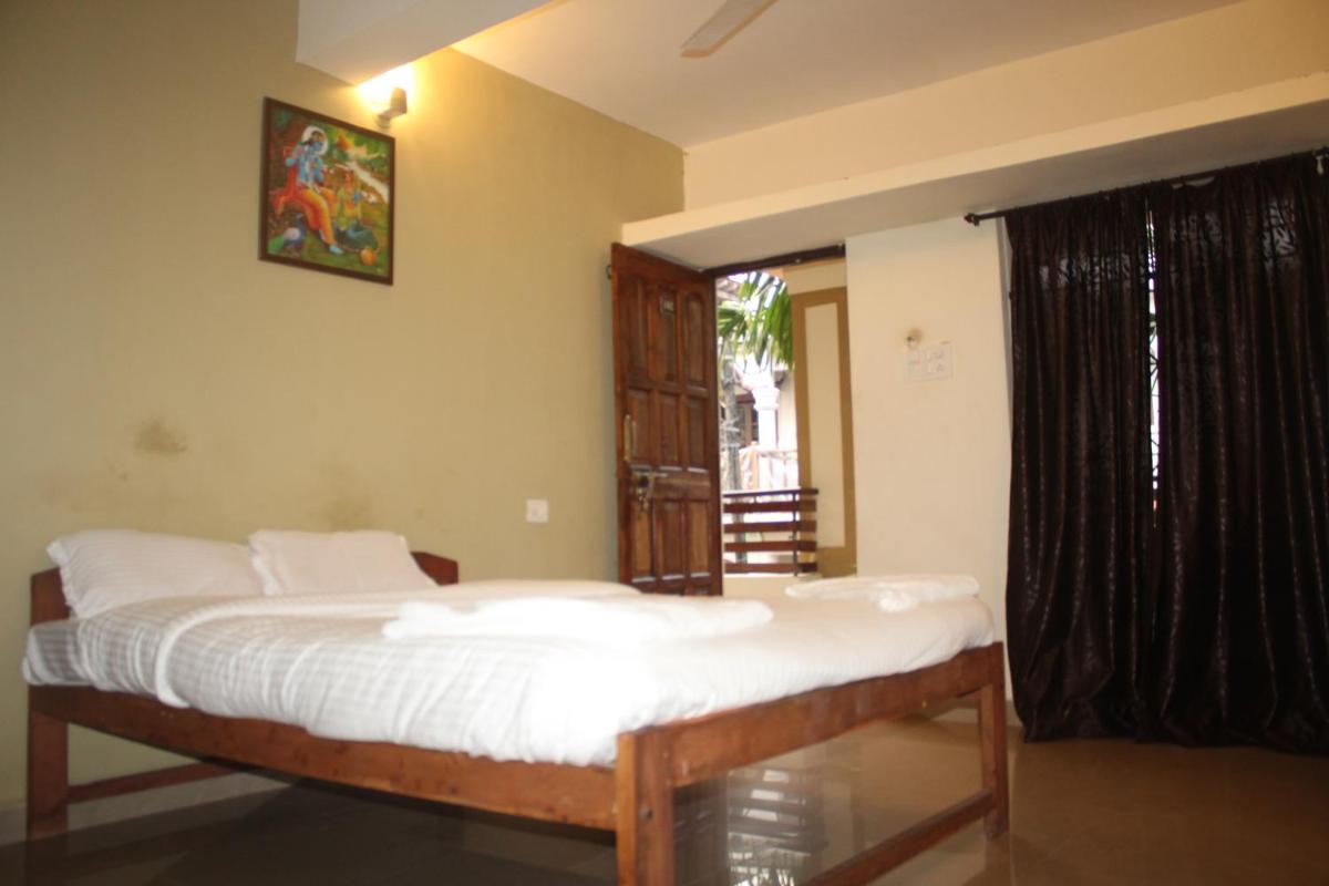 Standard Double Room photo 2