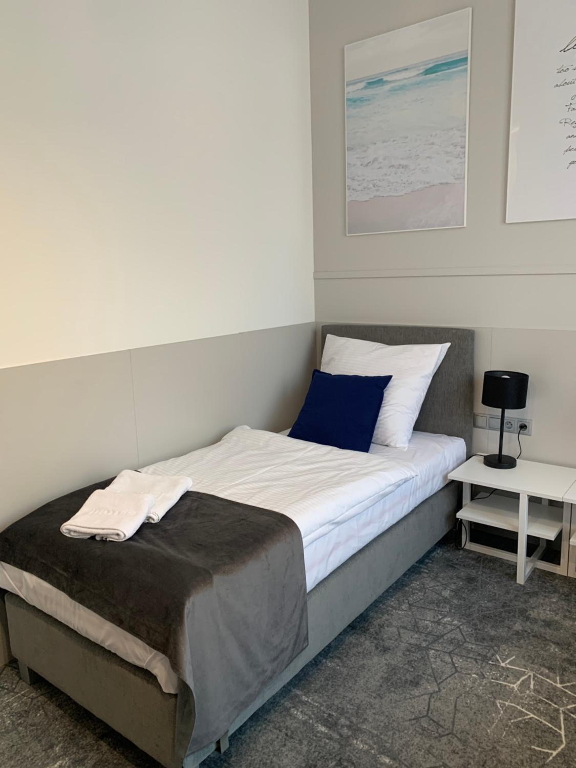 Double Room - Disability Access - Photo 3