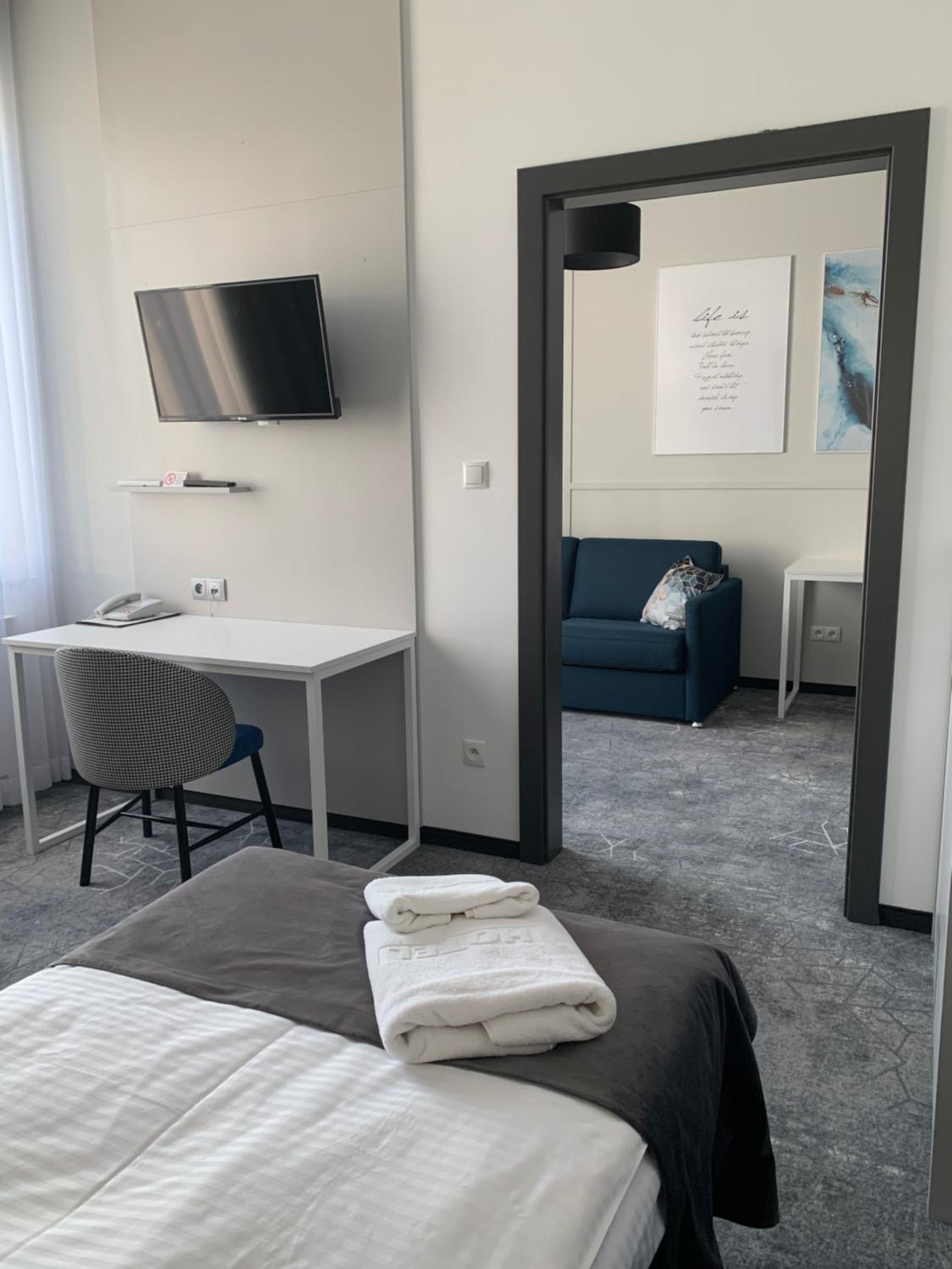 Deluxe Triple Room photo 2