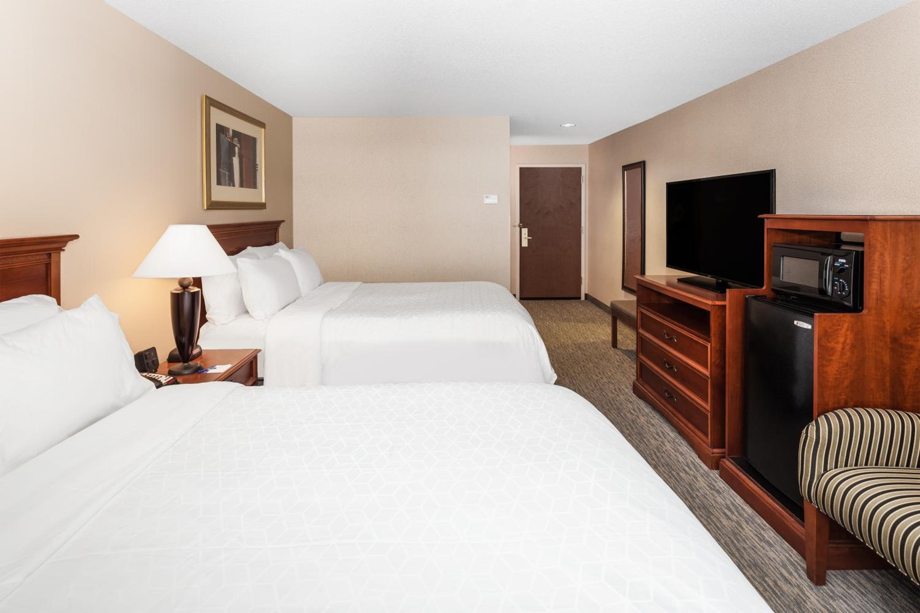 Standard Room - Photo 1