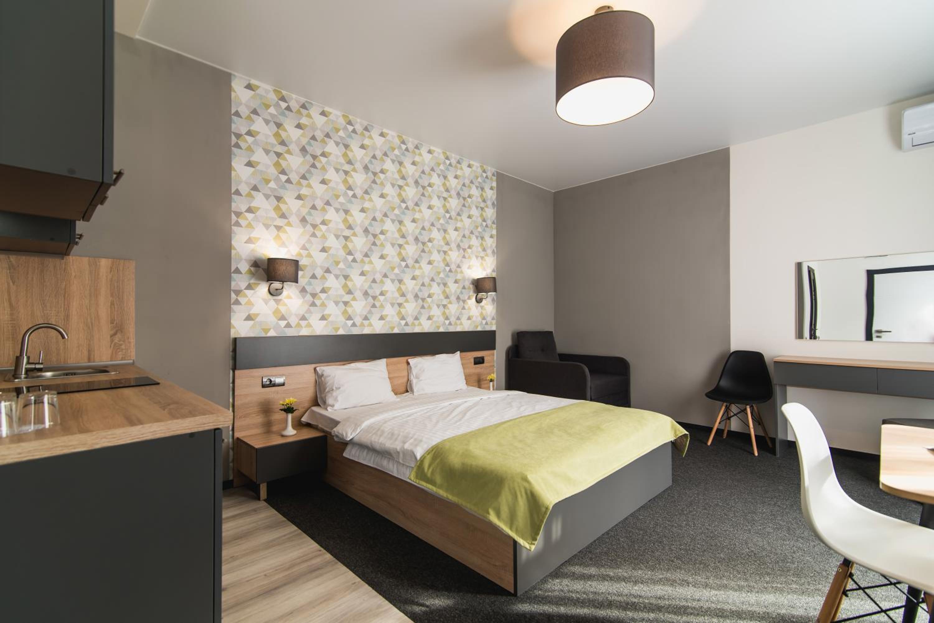 Studio Apartment