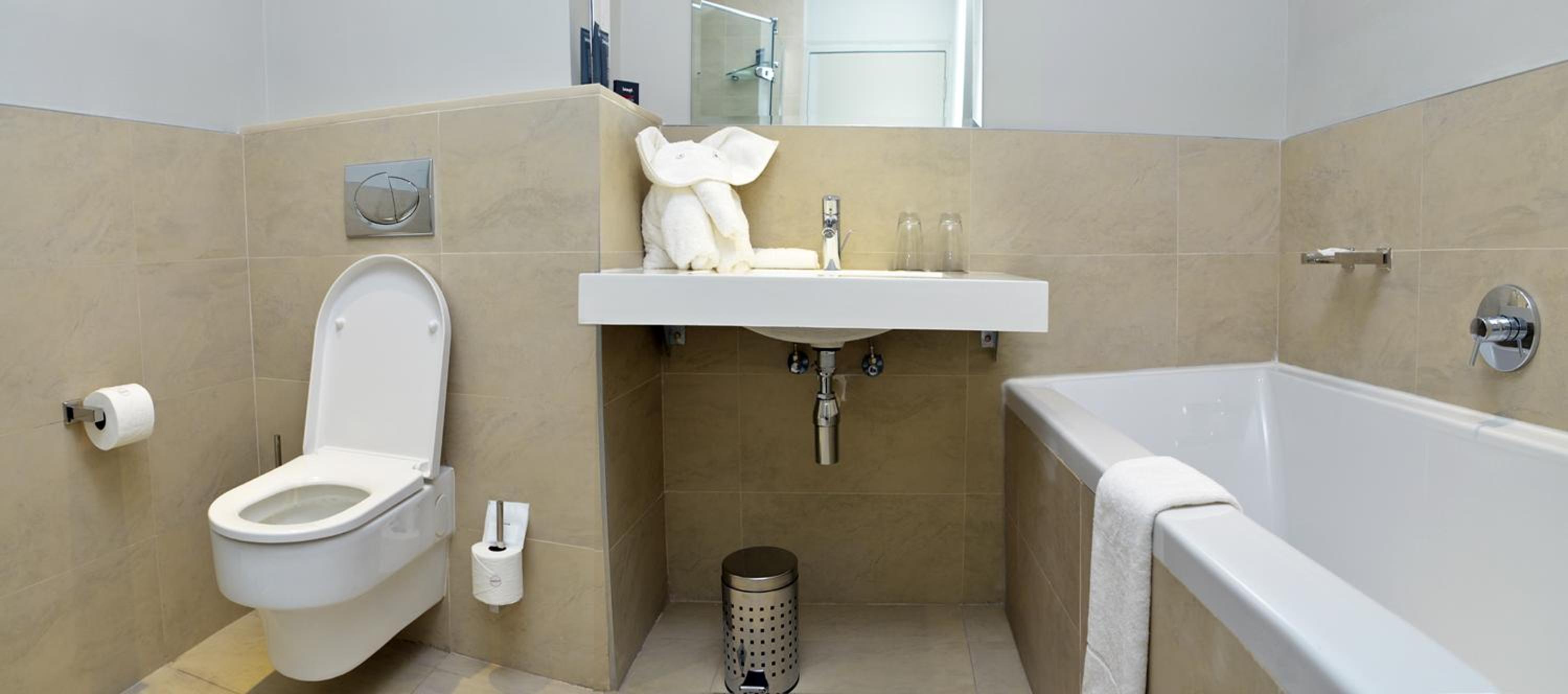 Standard Twin Room - Photo 2
