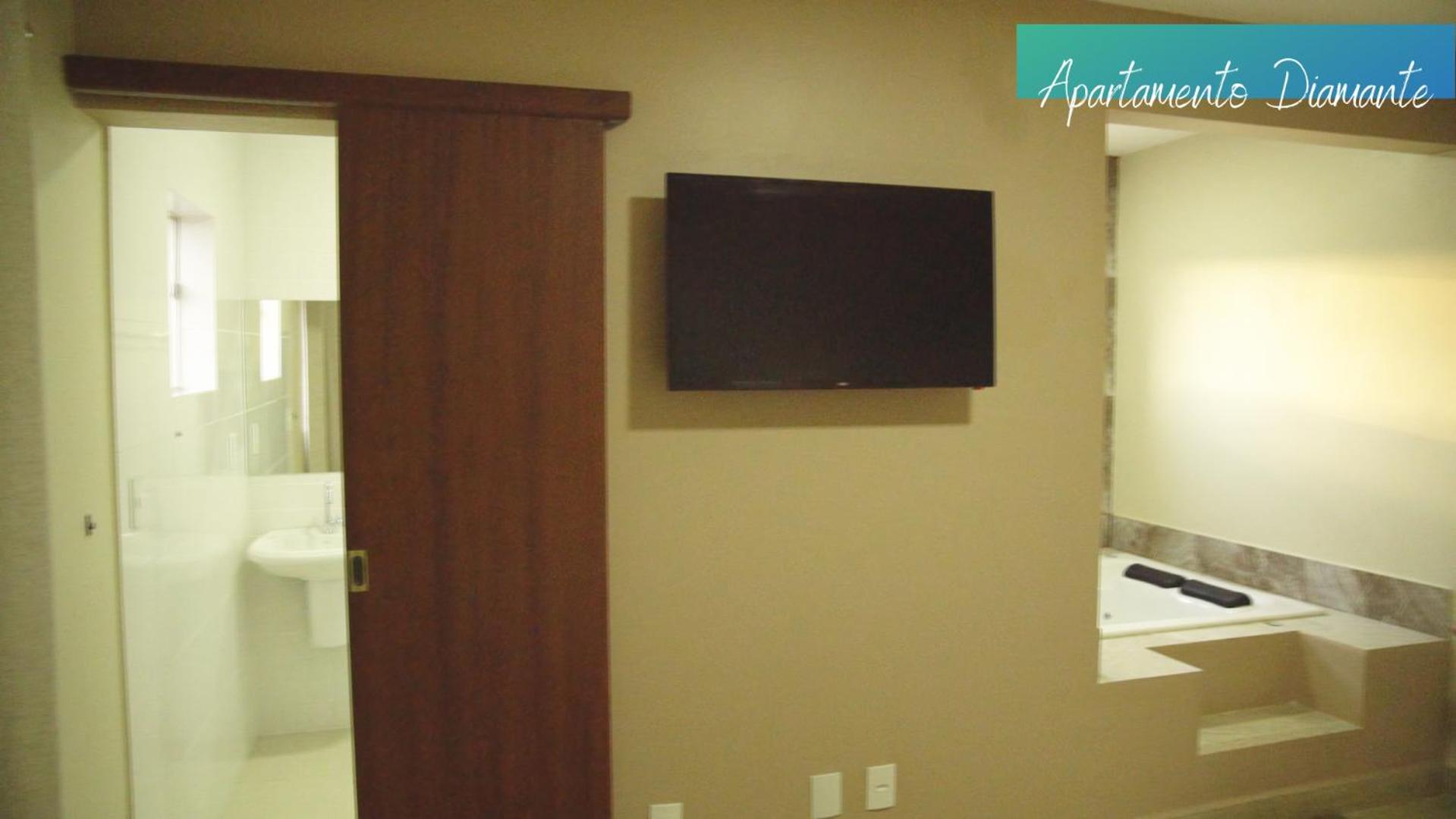Double Room with Spa Bath - Photo 20