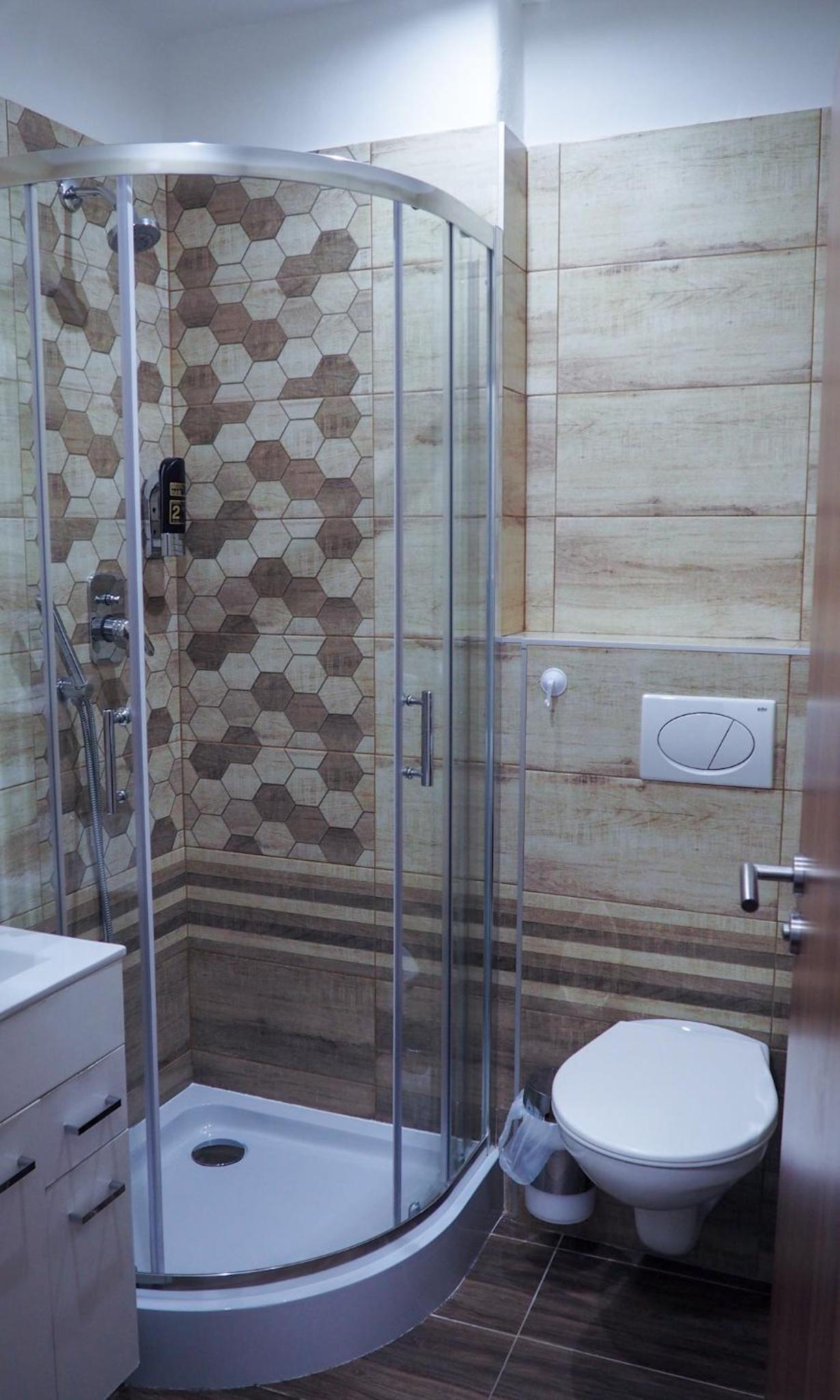 Small Double Room - Photo 2