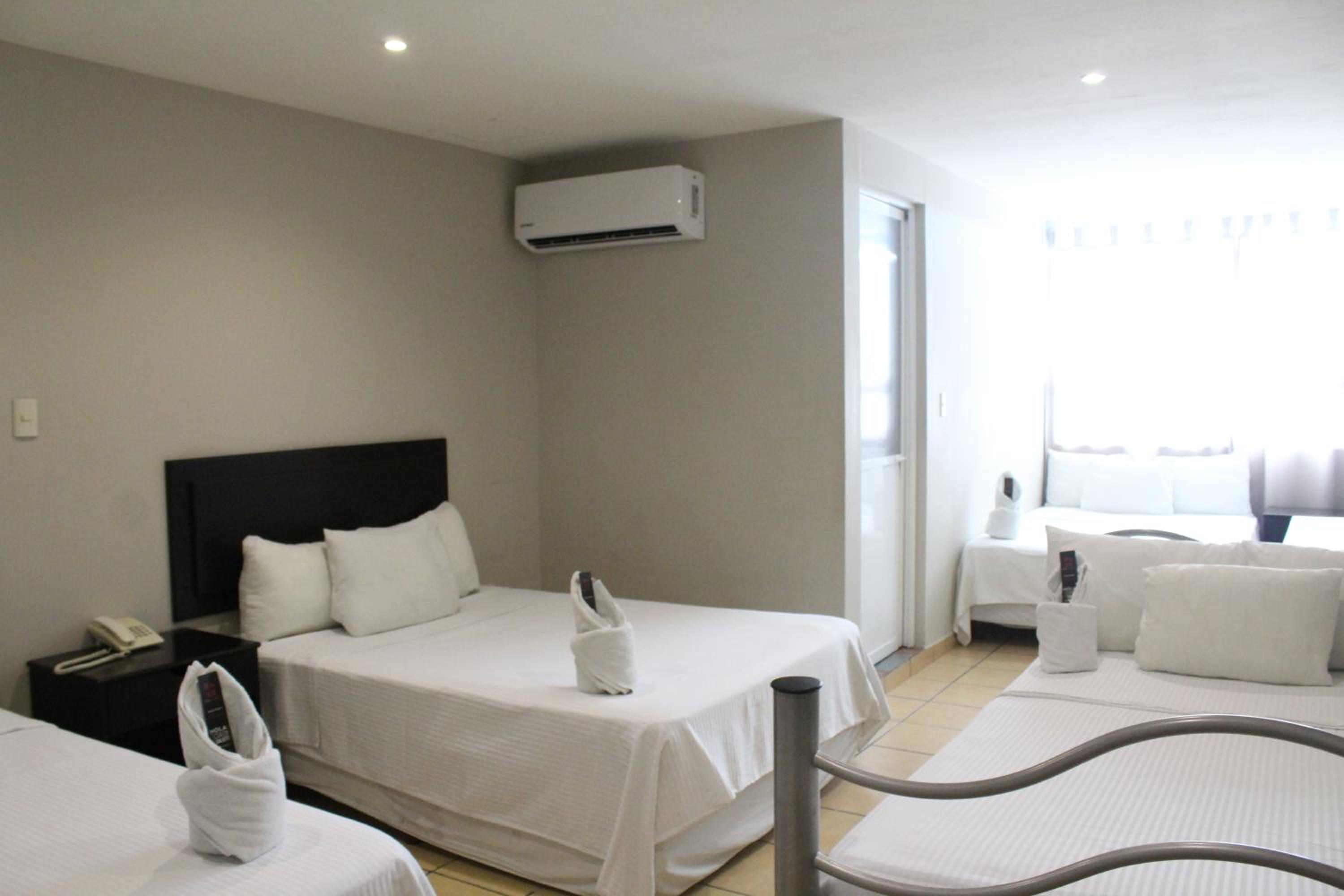 Quadruple Room photo 3