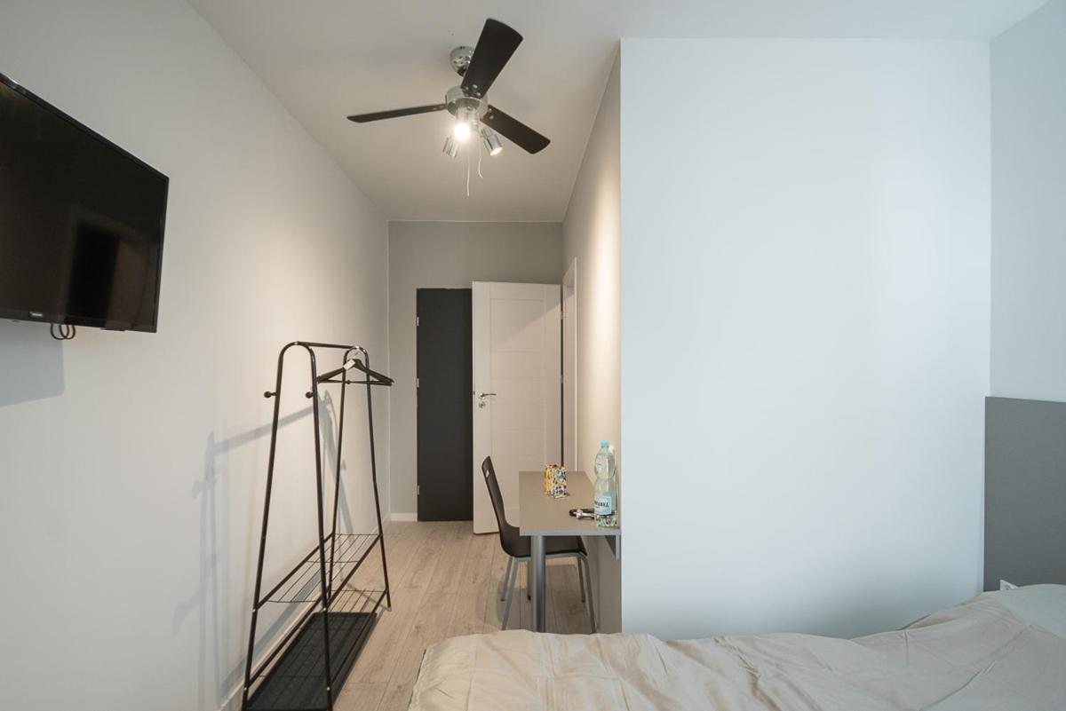 Double Room with Private Bathroom photo 2