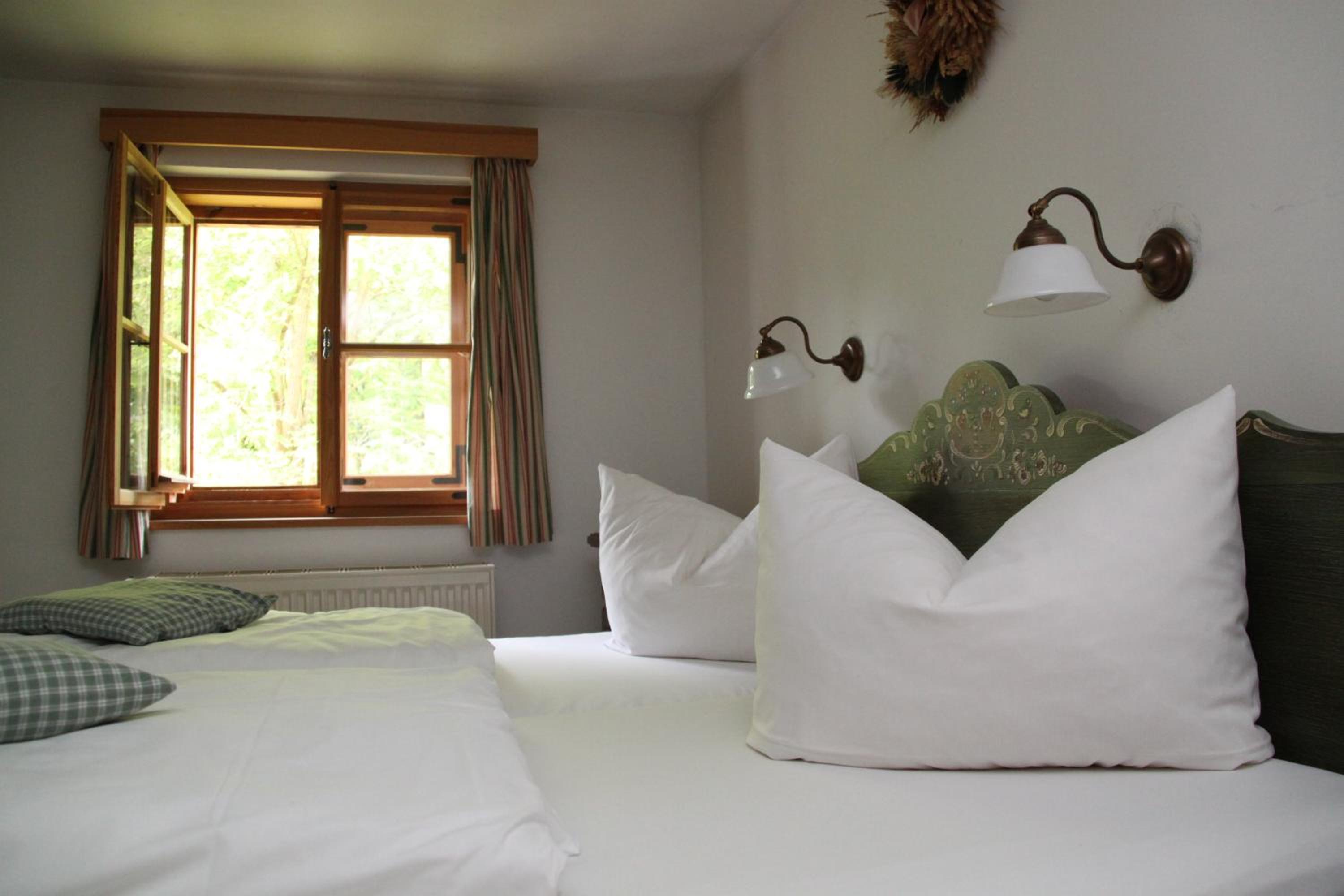 Double Room - Photo 1