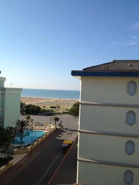 Superior Double or Twin Room with Beach Access photo 2