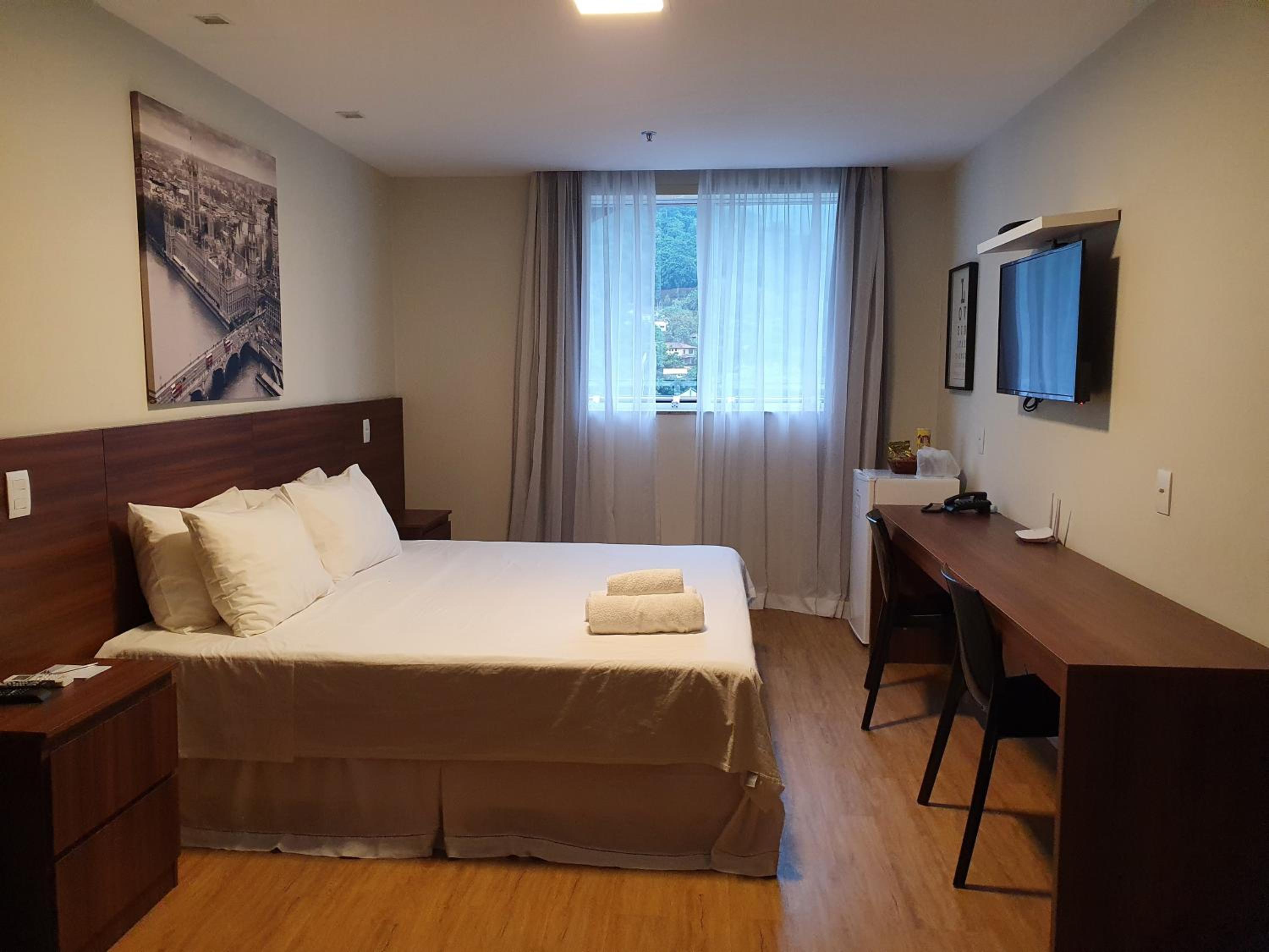 Suite With Mountain View