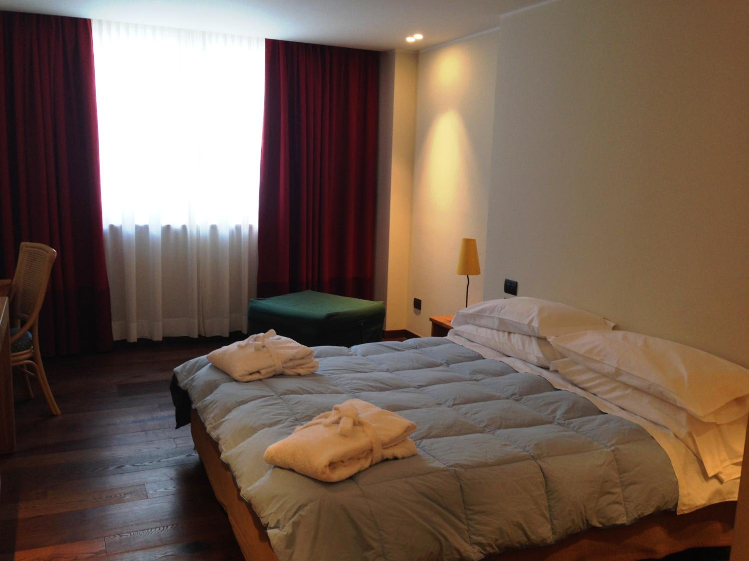 Double or Twin Room - Photo 1