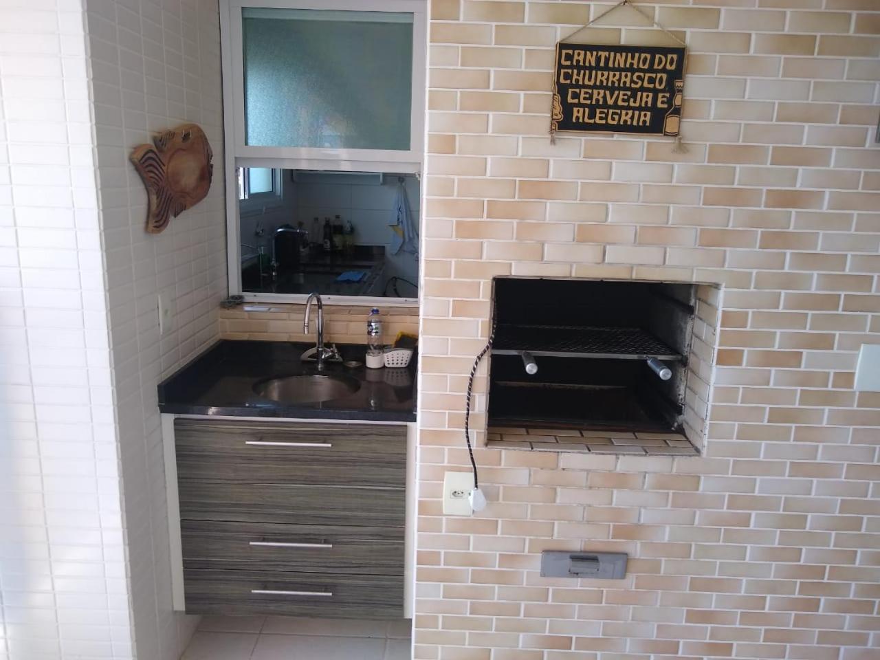 Apartment with Sea View - Photo 10