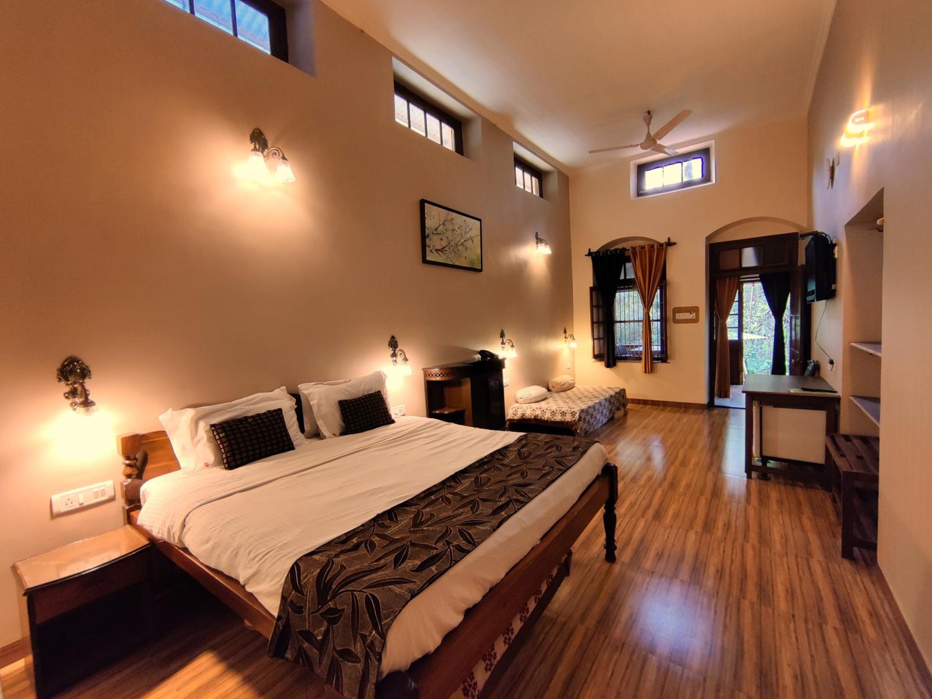 Deluxe Quadruple Room - Photo 7