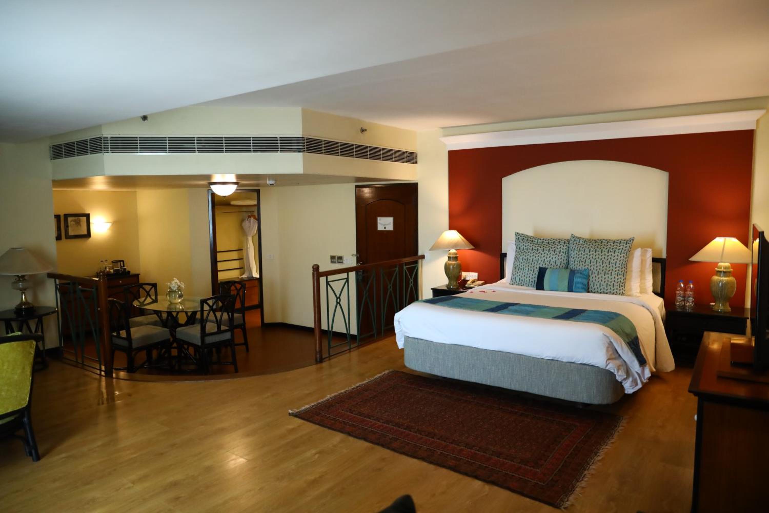 Executive Suite