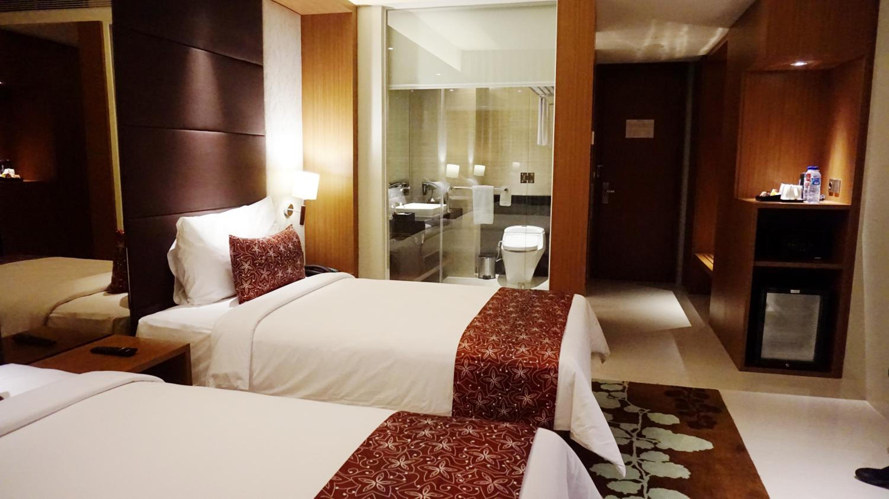 Special Offer - Deluxe Twin Room photo 3