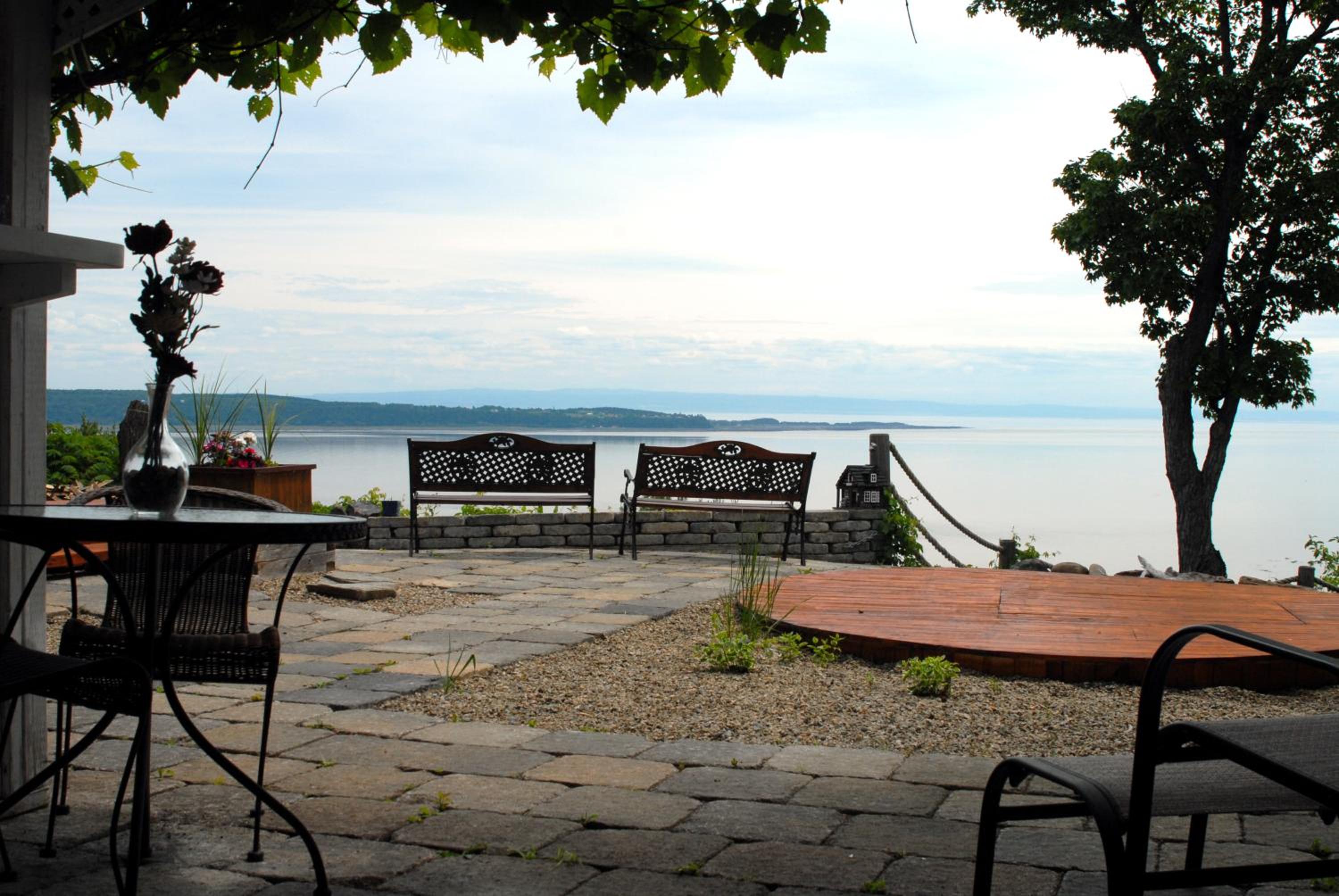 Deluxe Queen Room with Terrace and Sea View photo 3
