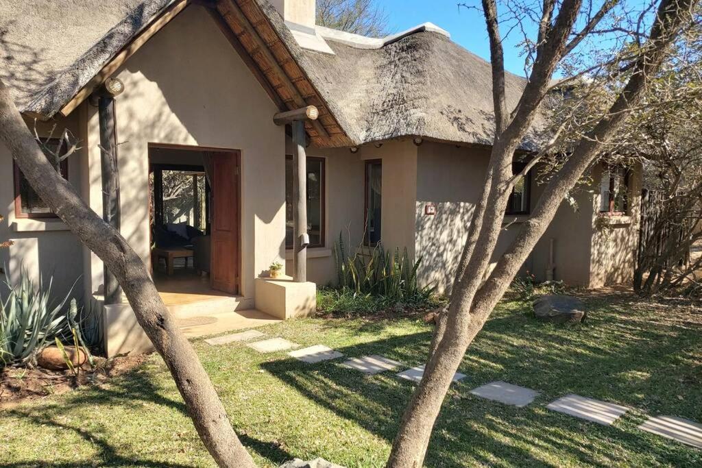 Two-Bedroom House - Photo 22