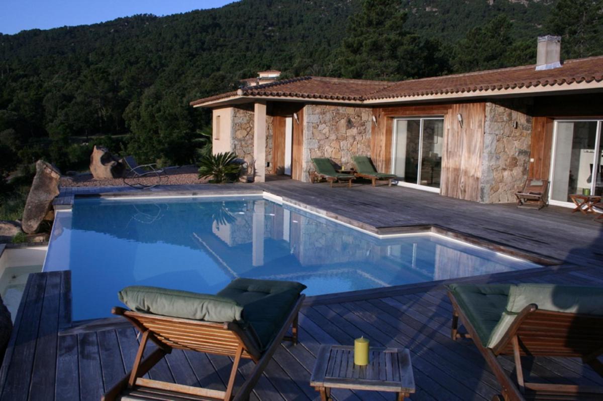 Villa with Private Pool photo 2