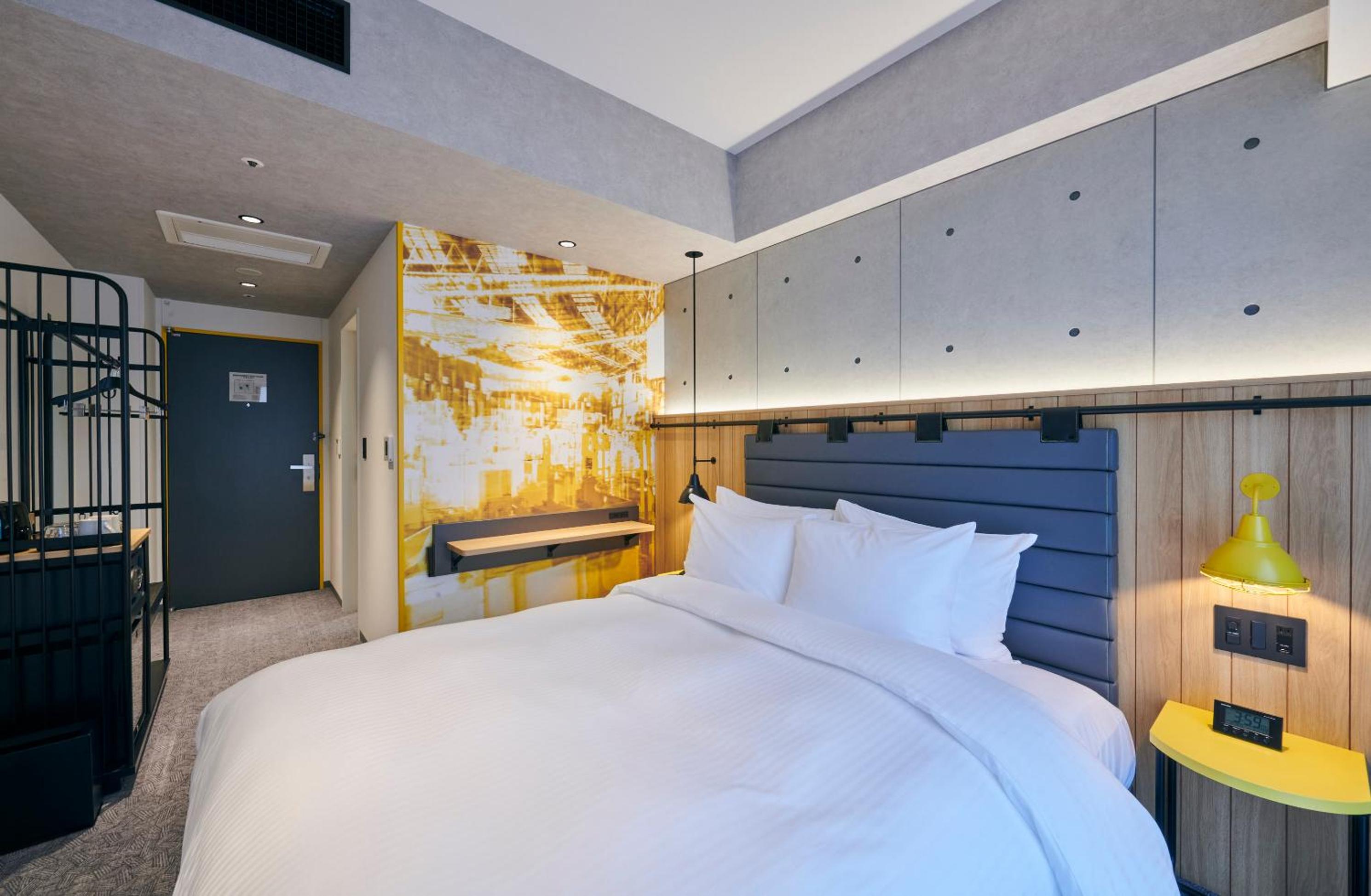 Standard Double Room - Non-Smoking - Photo 3