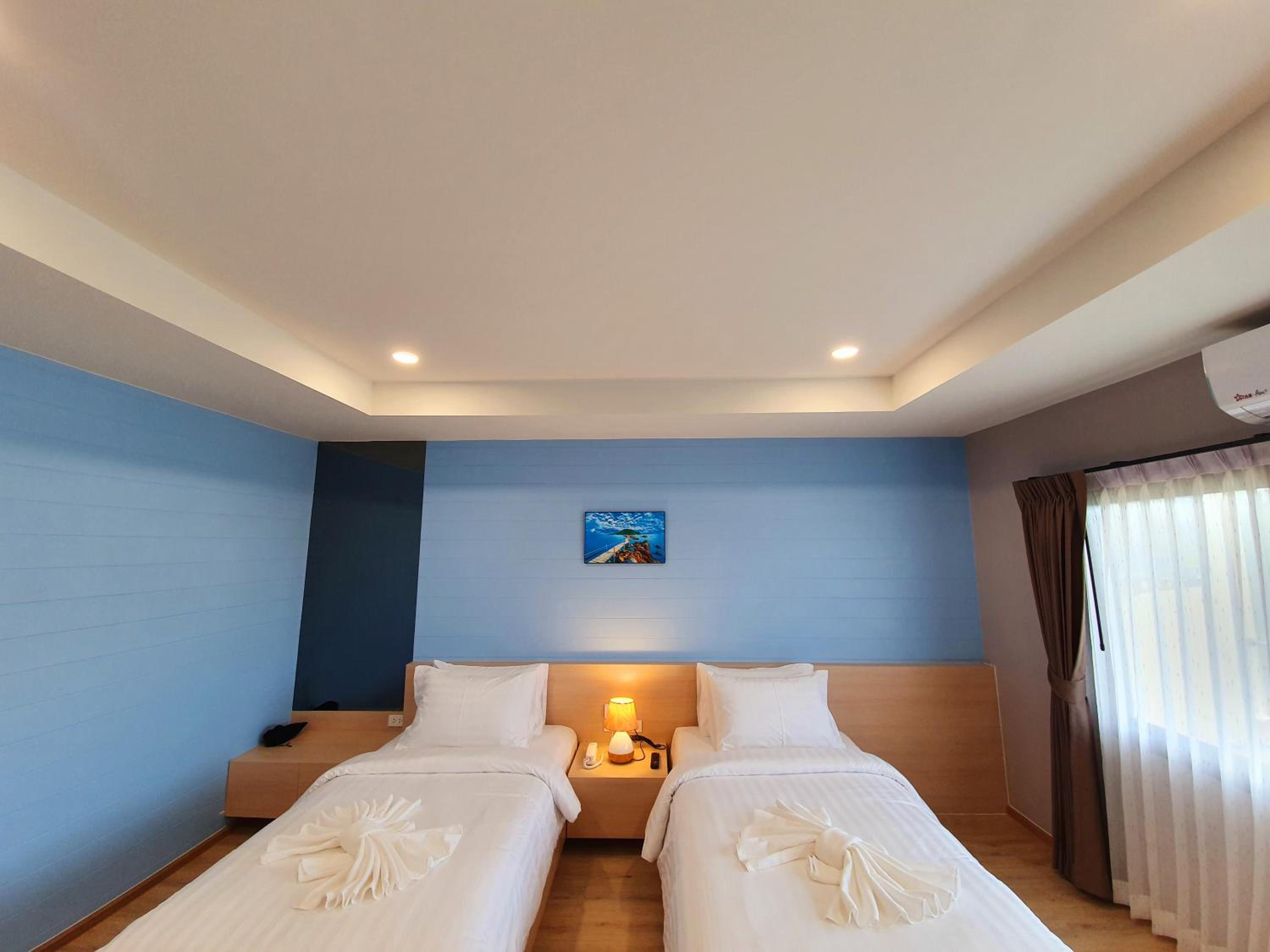 Deluxe Double or Twin Room with River View
