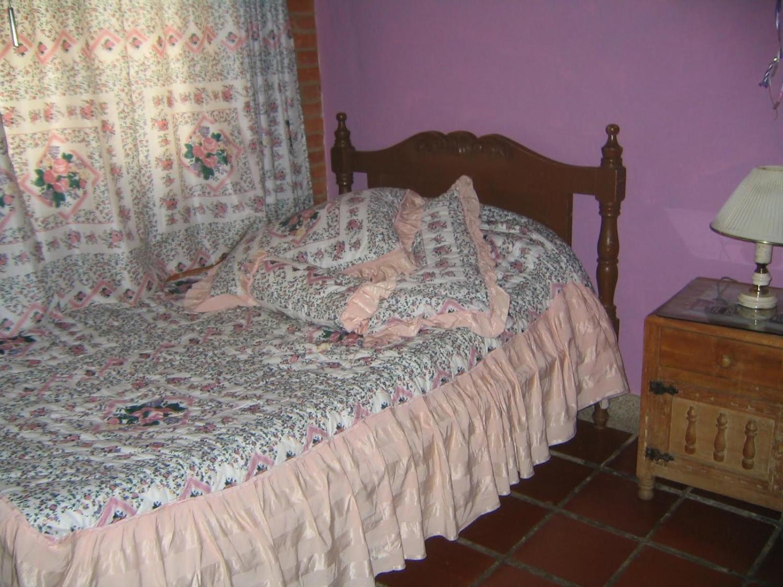 Four-Bedroom House photo 3