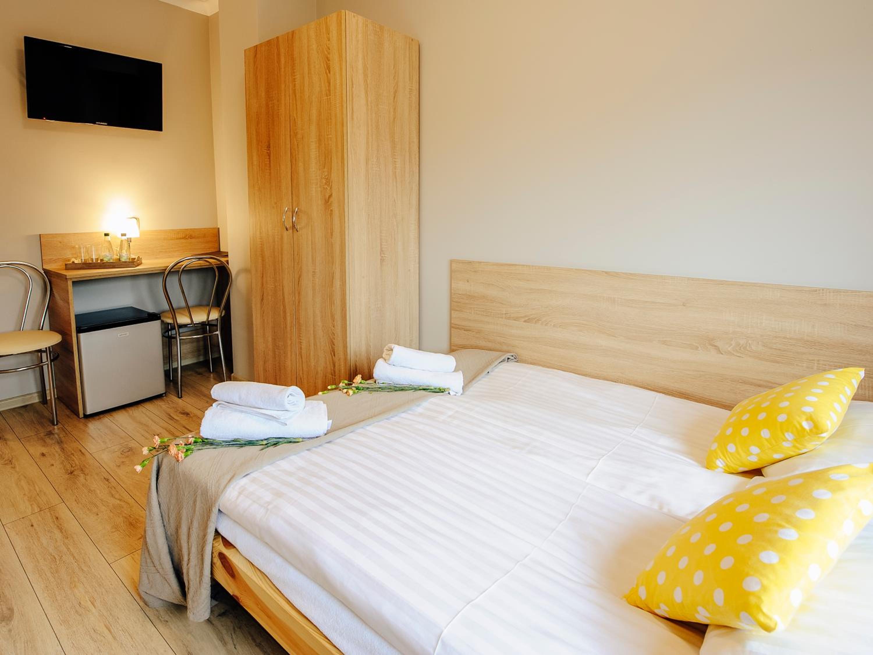 Standard Double or Twin Room photo 2