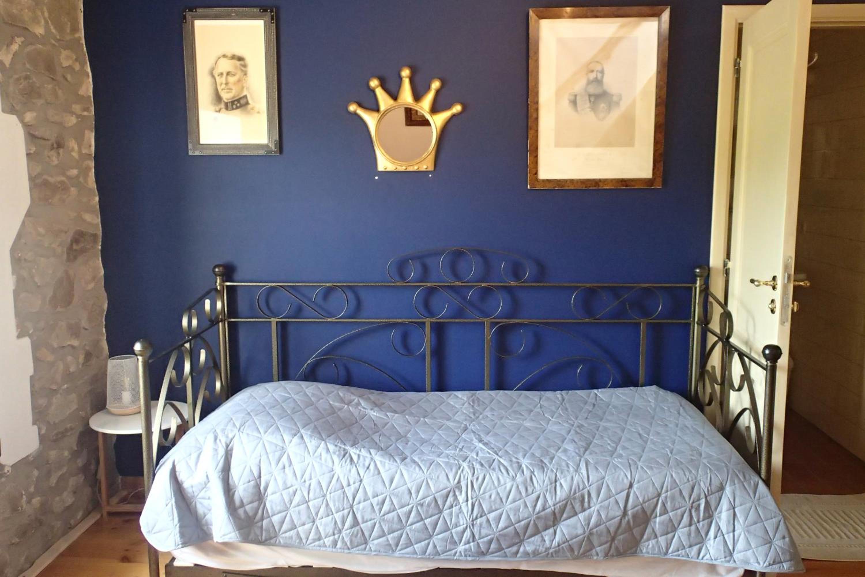 Double or Twin Room with Extra Bed photo 2