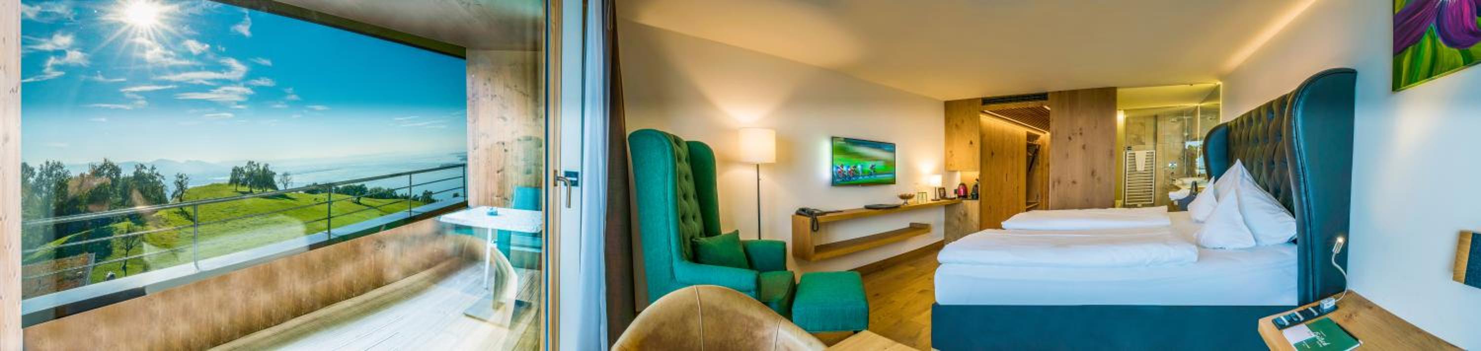 Deluxe Double Room with Balcony