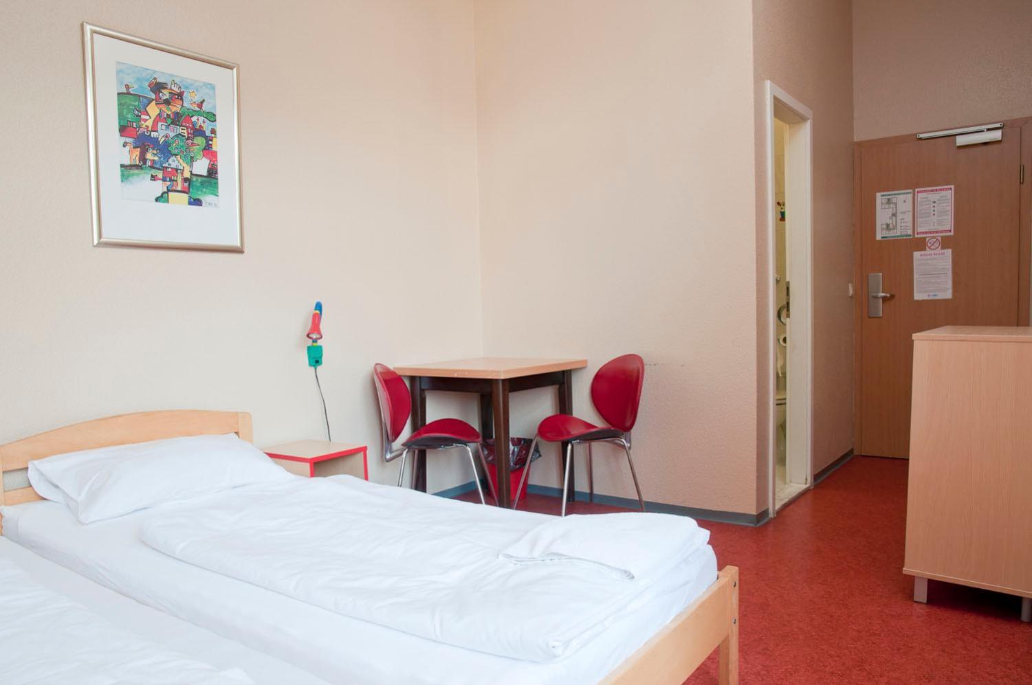 Budget Double Room photo 2
