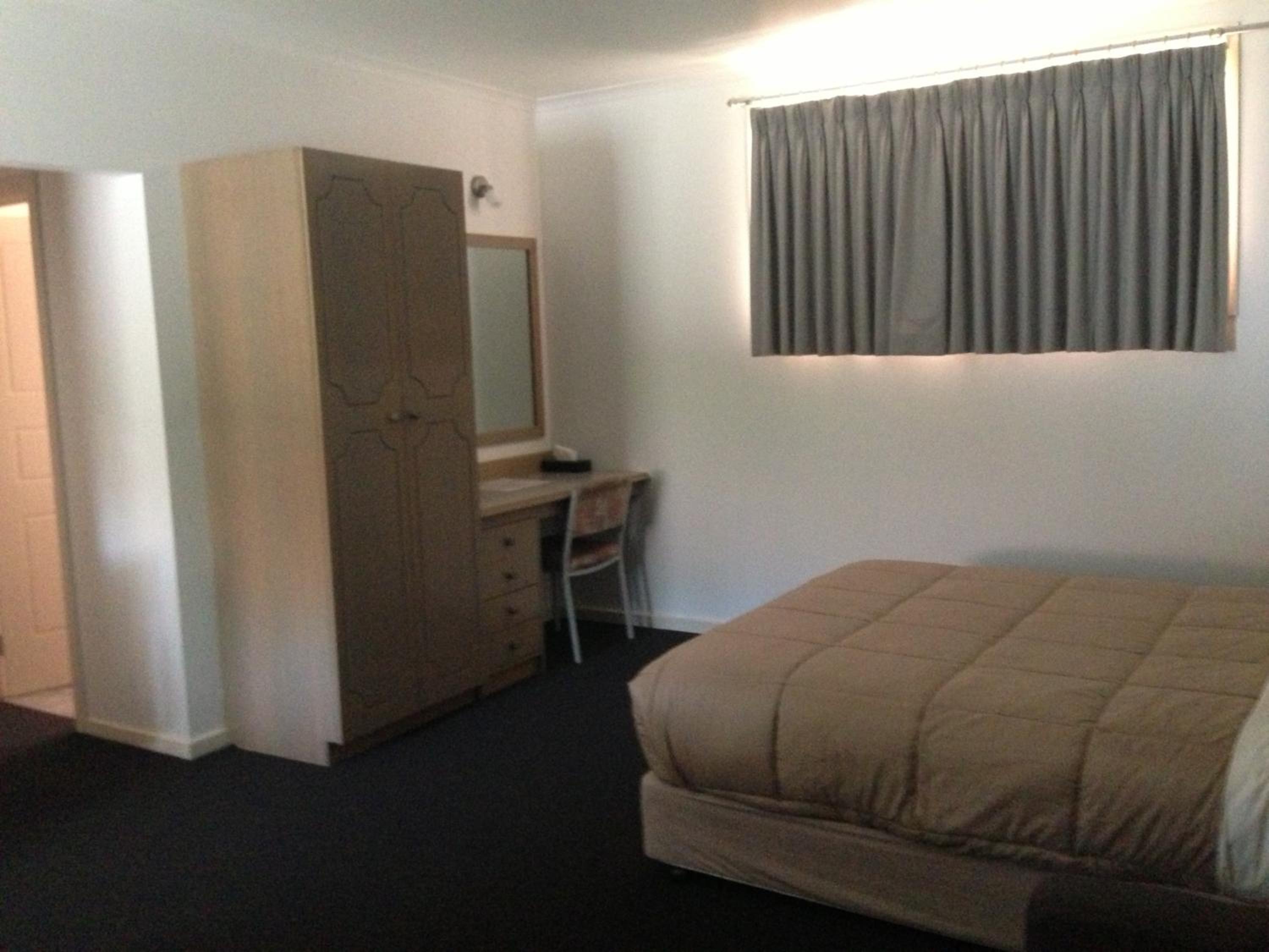 Two-Bedroom Apartment photo 2