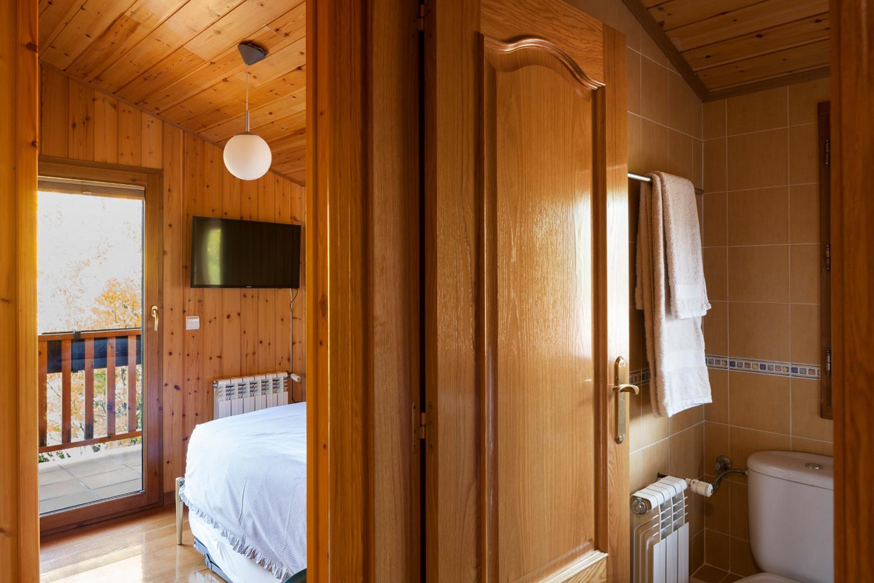 Superior Chalet - Photo 1