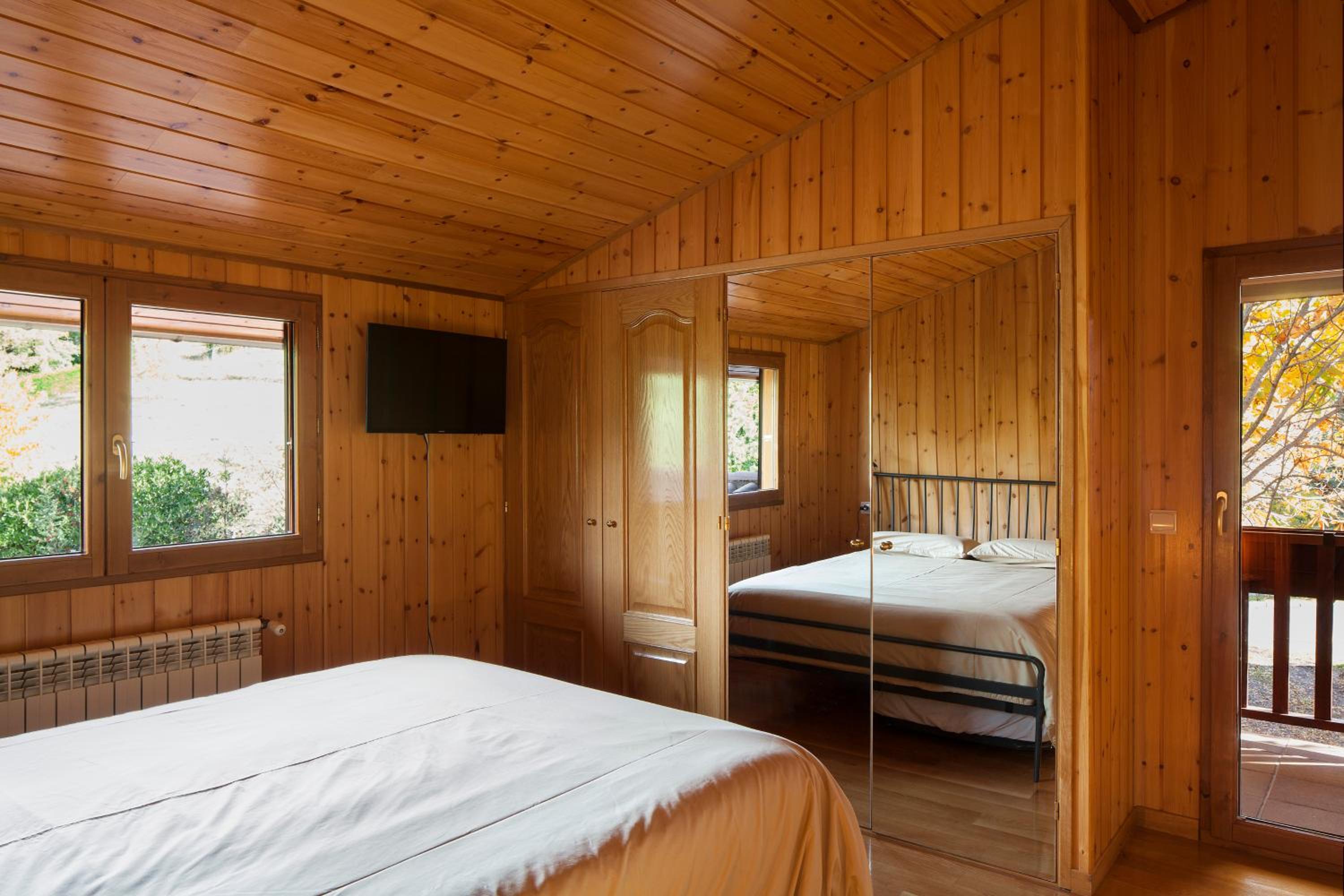 Superior Chalet - Photo 26