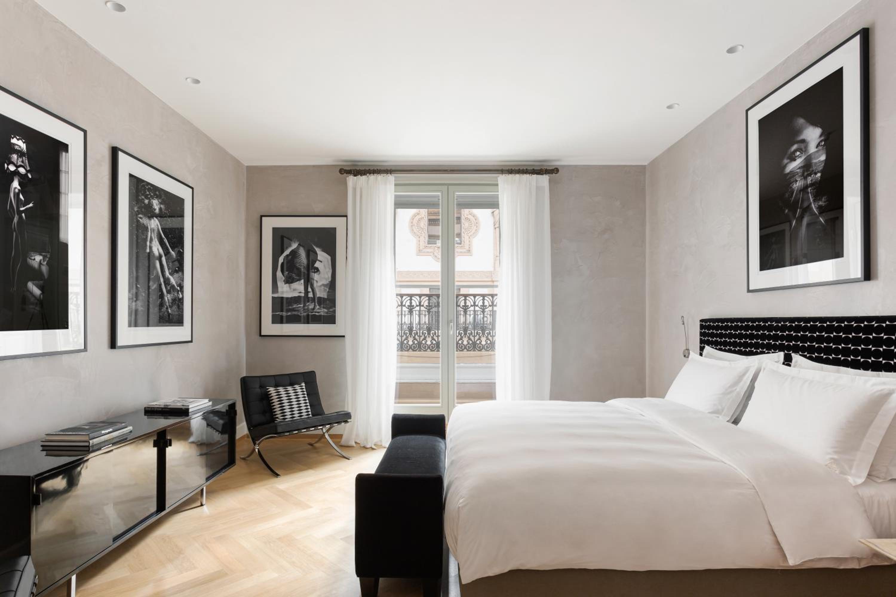 Deluxe Double Room with Balcony
