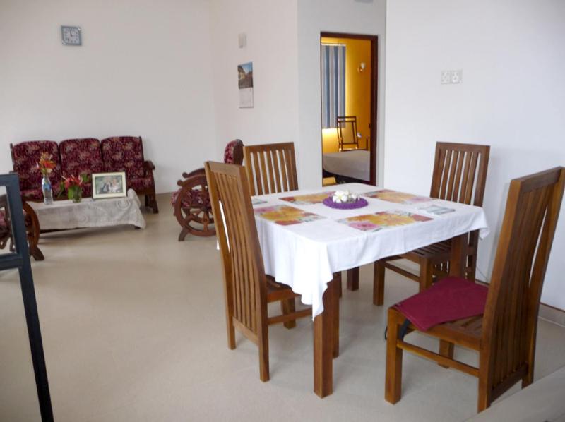 Apartment With Balcony photo 2
