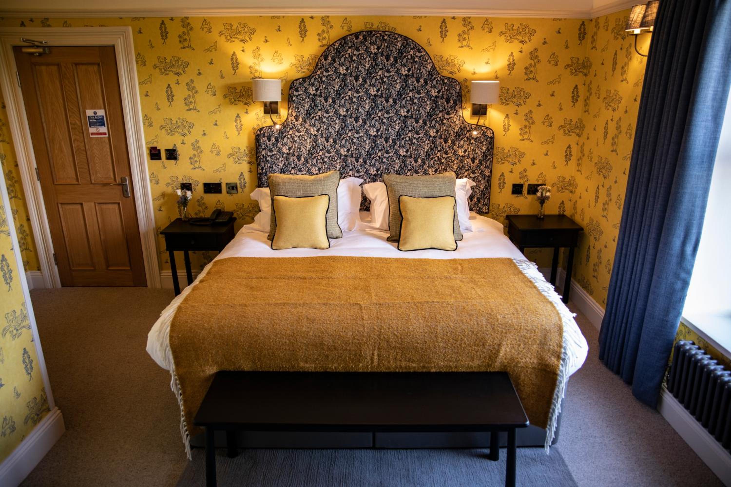 Farmhouse - Yellow - Room 59 - Photo 2