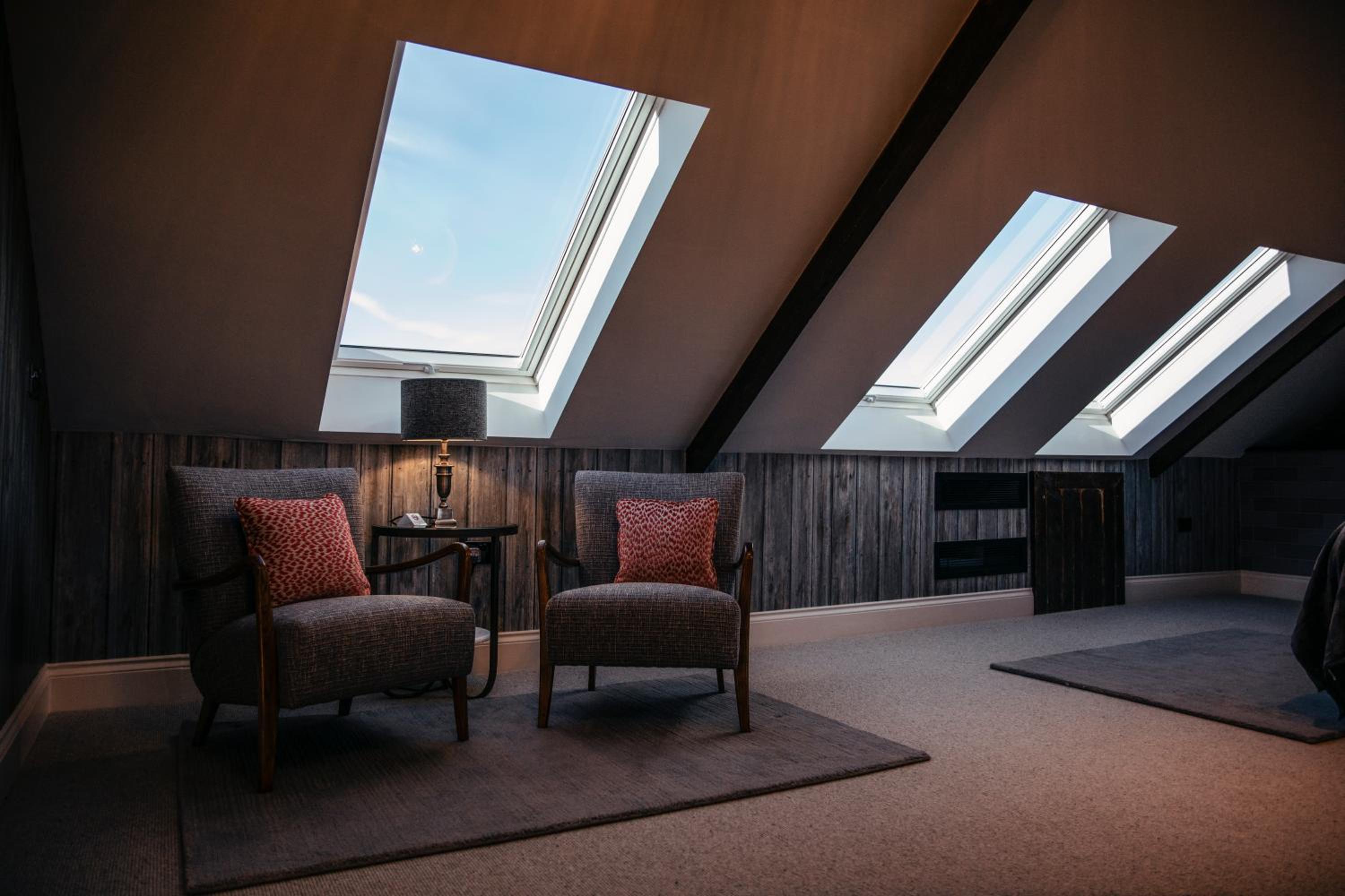 Farmhouse Penthouse - Photo 3