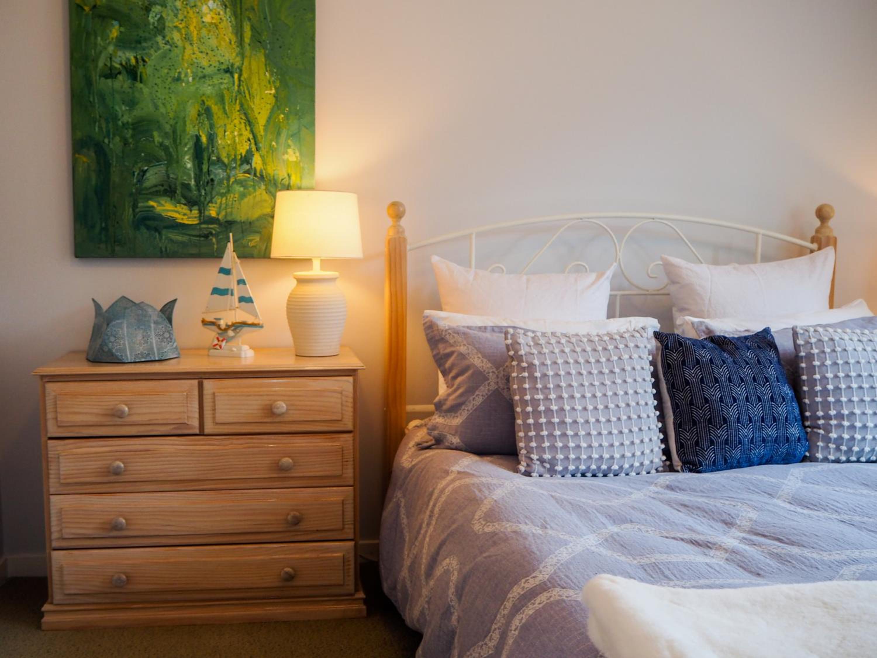 One-Bedroom Cottage with Shower photo 1