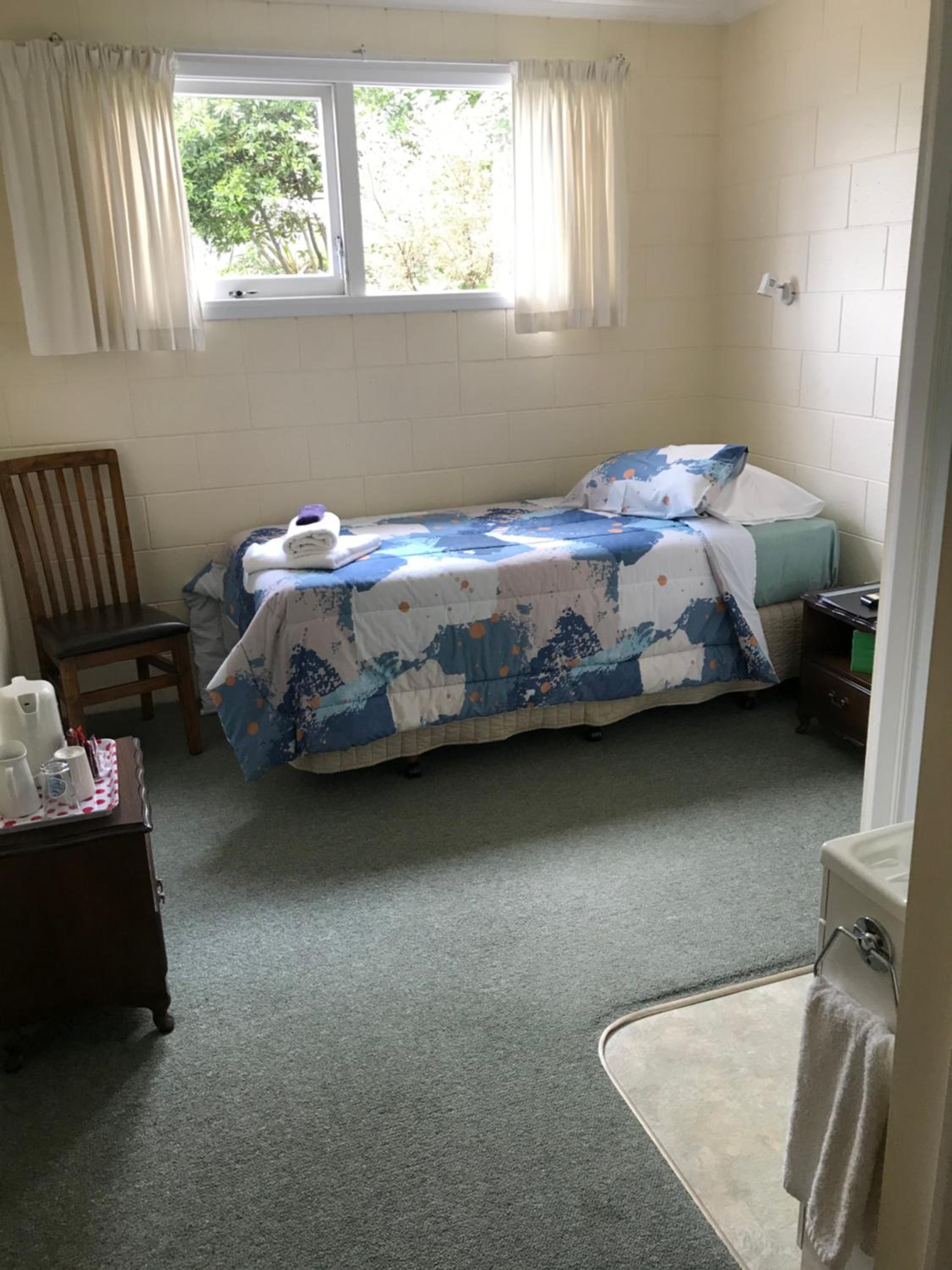 Single Room photo 2