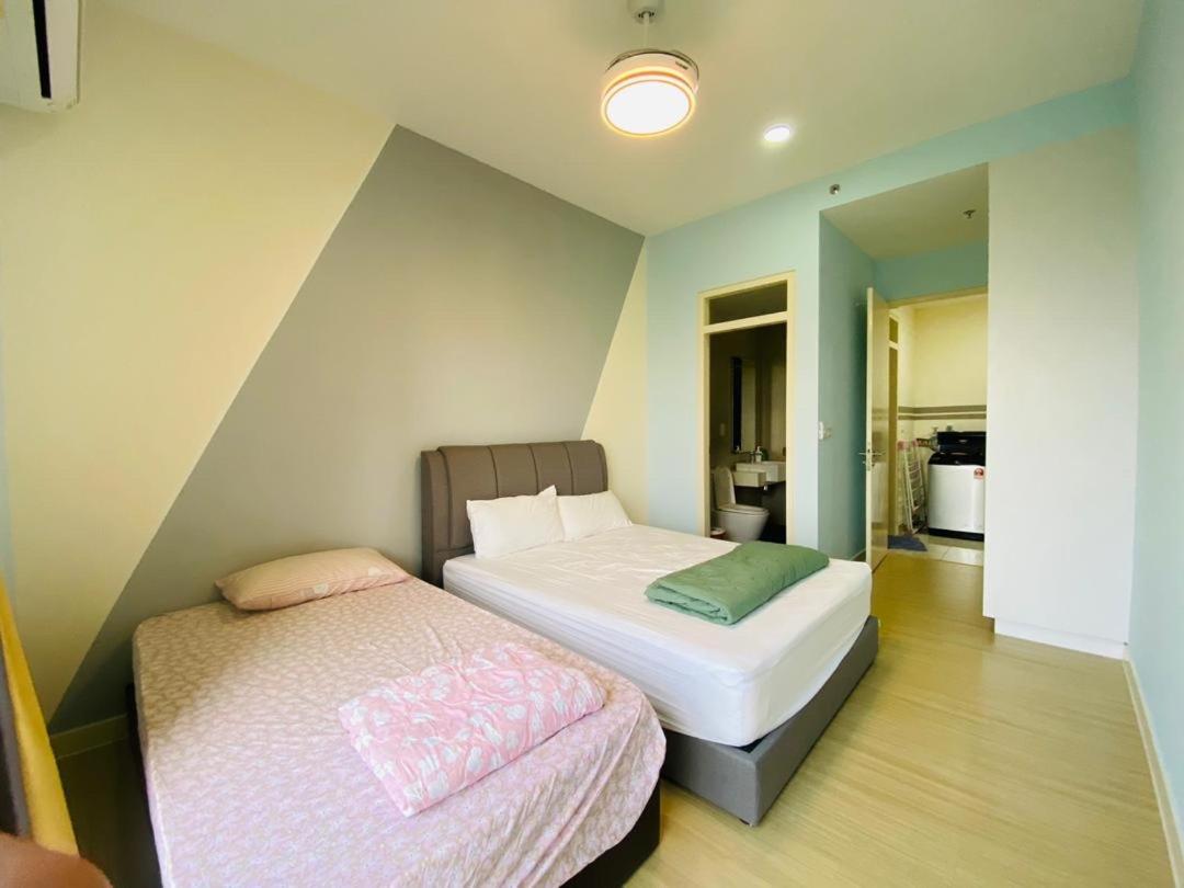 One-Bedroom Apartment photo 3