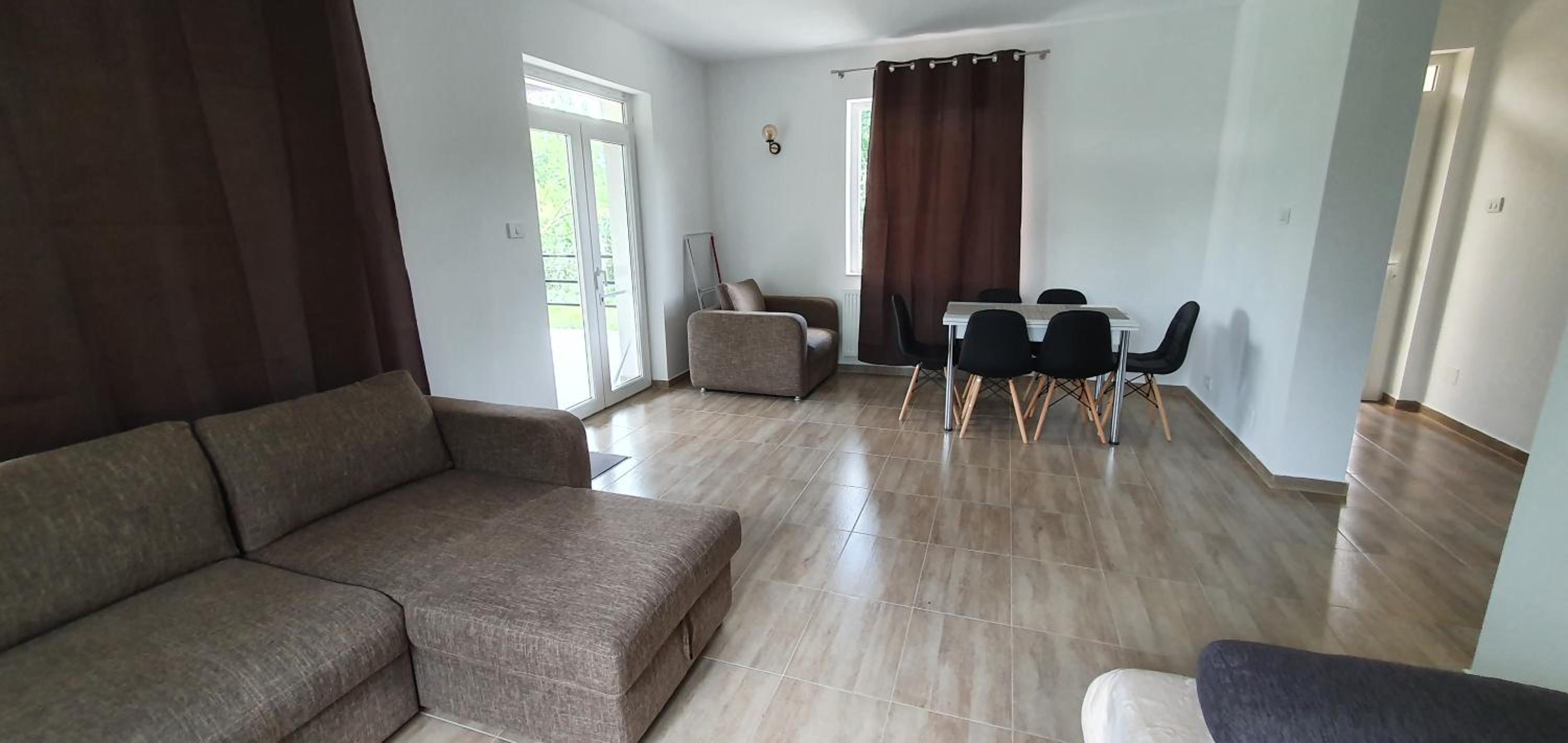 Three-Bedroom House photo 1