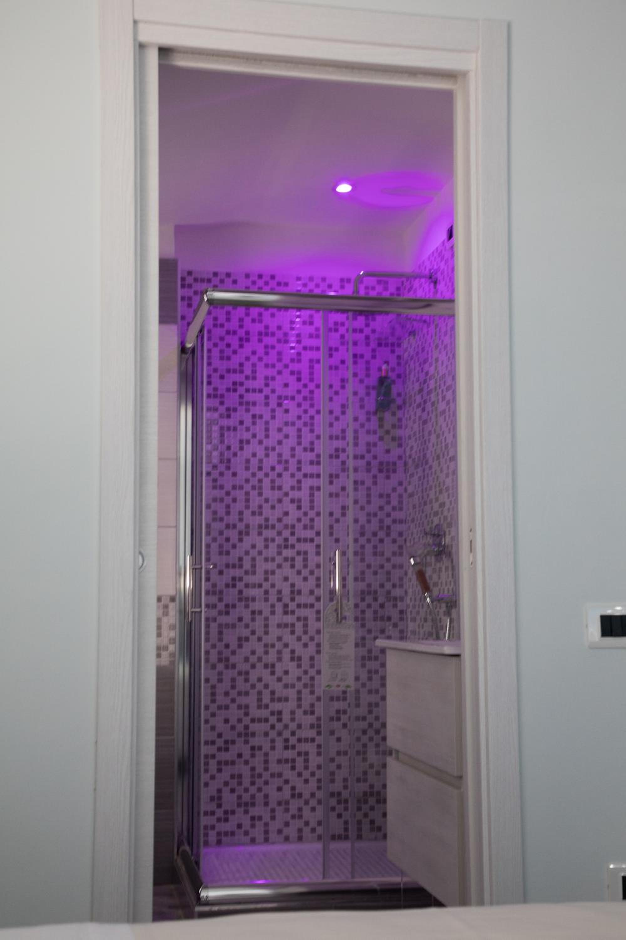 Studio Apartment photo 2