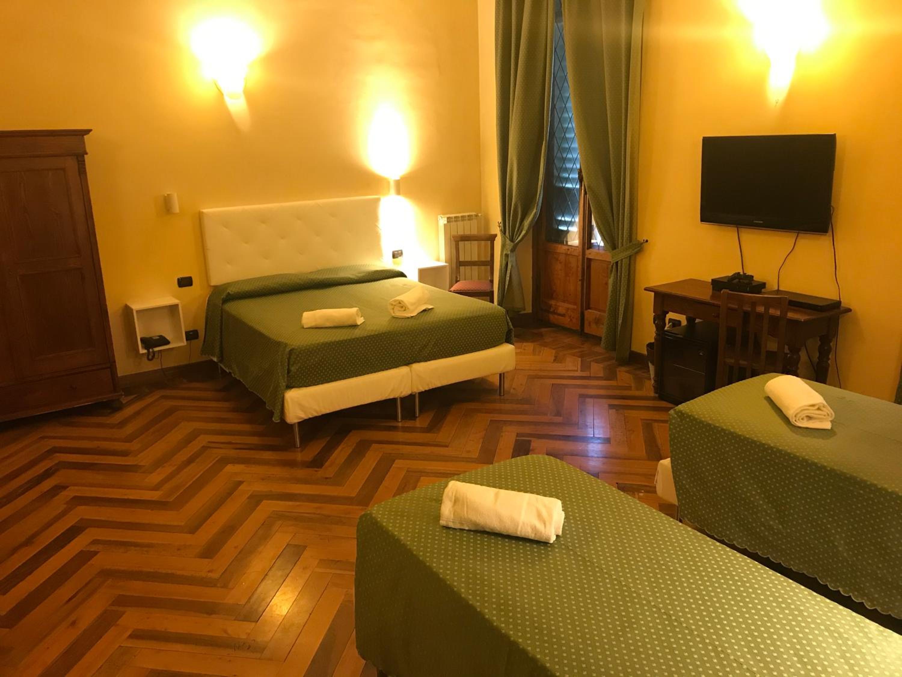 Quadruple Room photo 3
