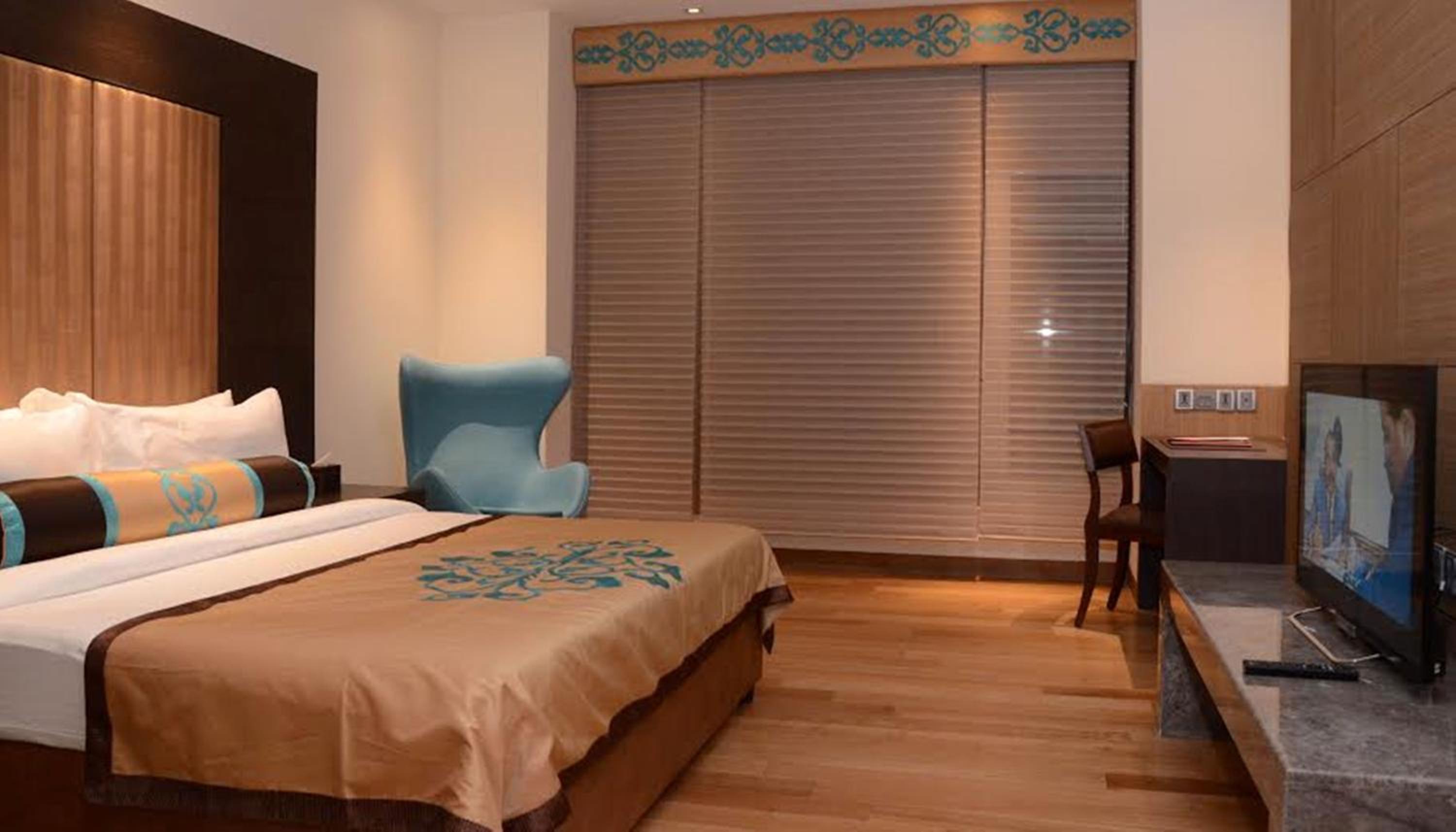 Deluxe King Room (Complimentary Welcome Drink on arrival)