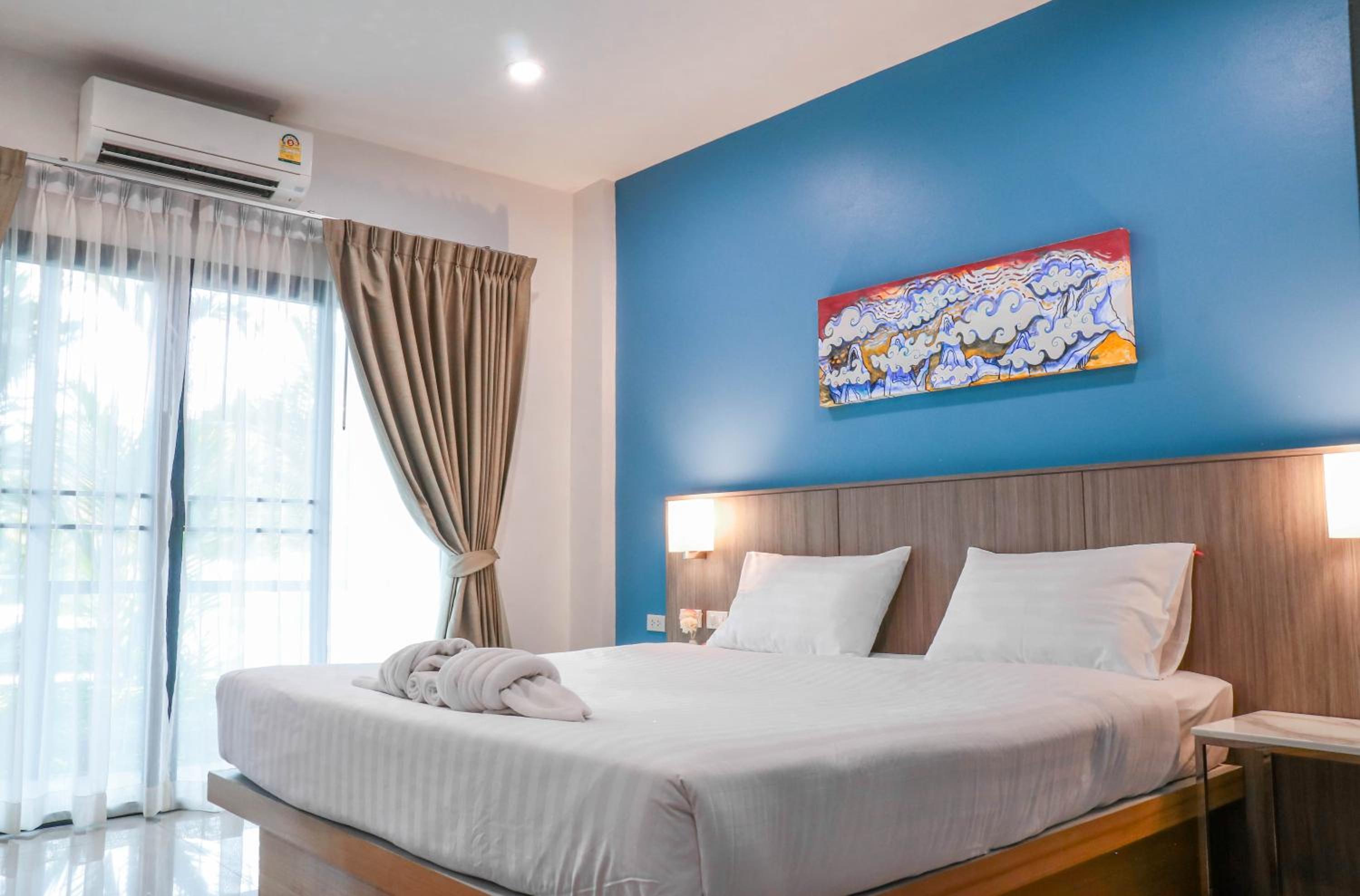 Deluxe Double Room with Balcony