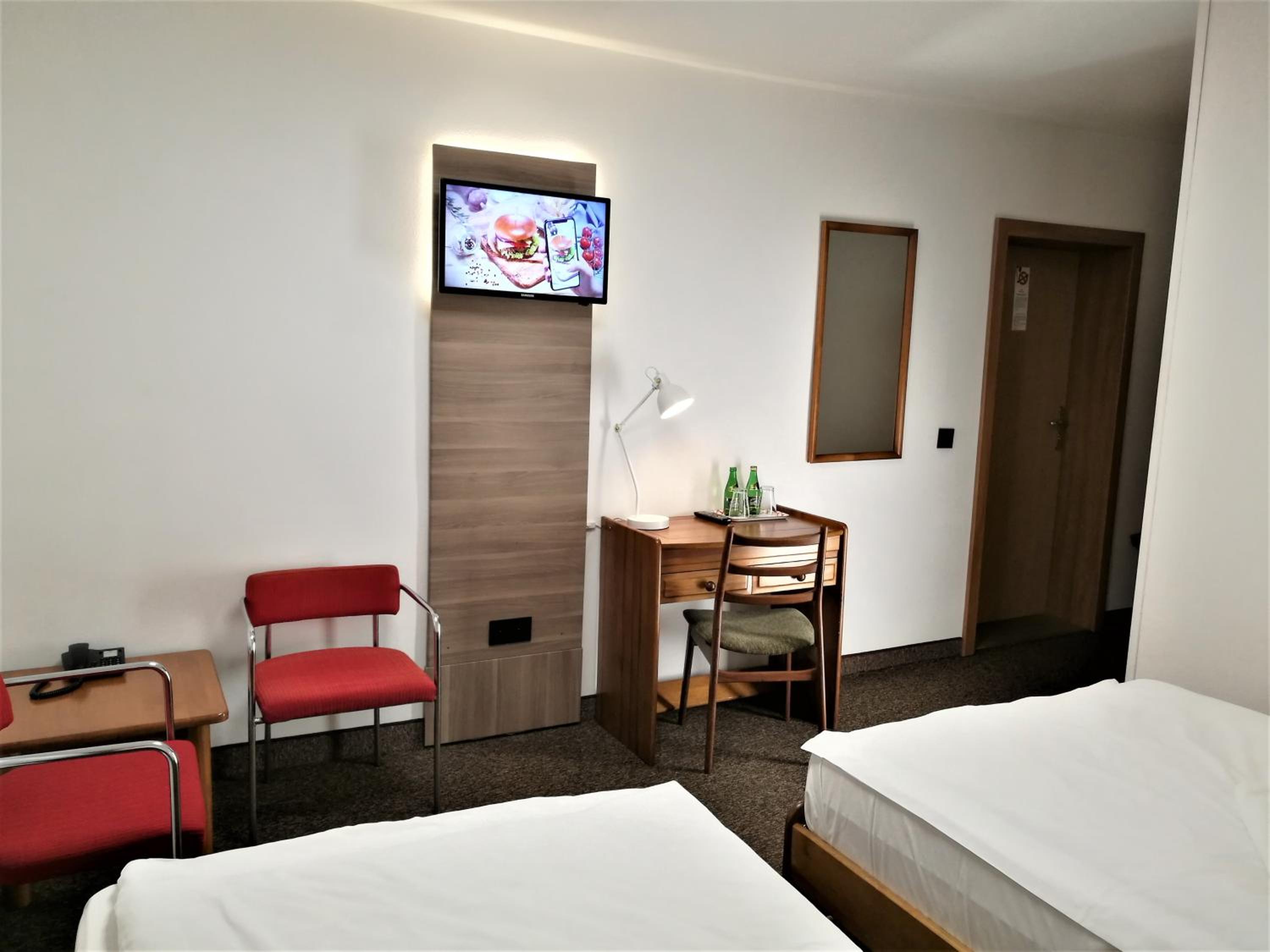 King Double Room - Photo 2